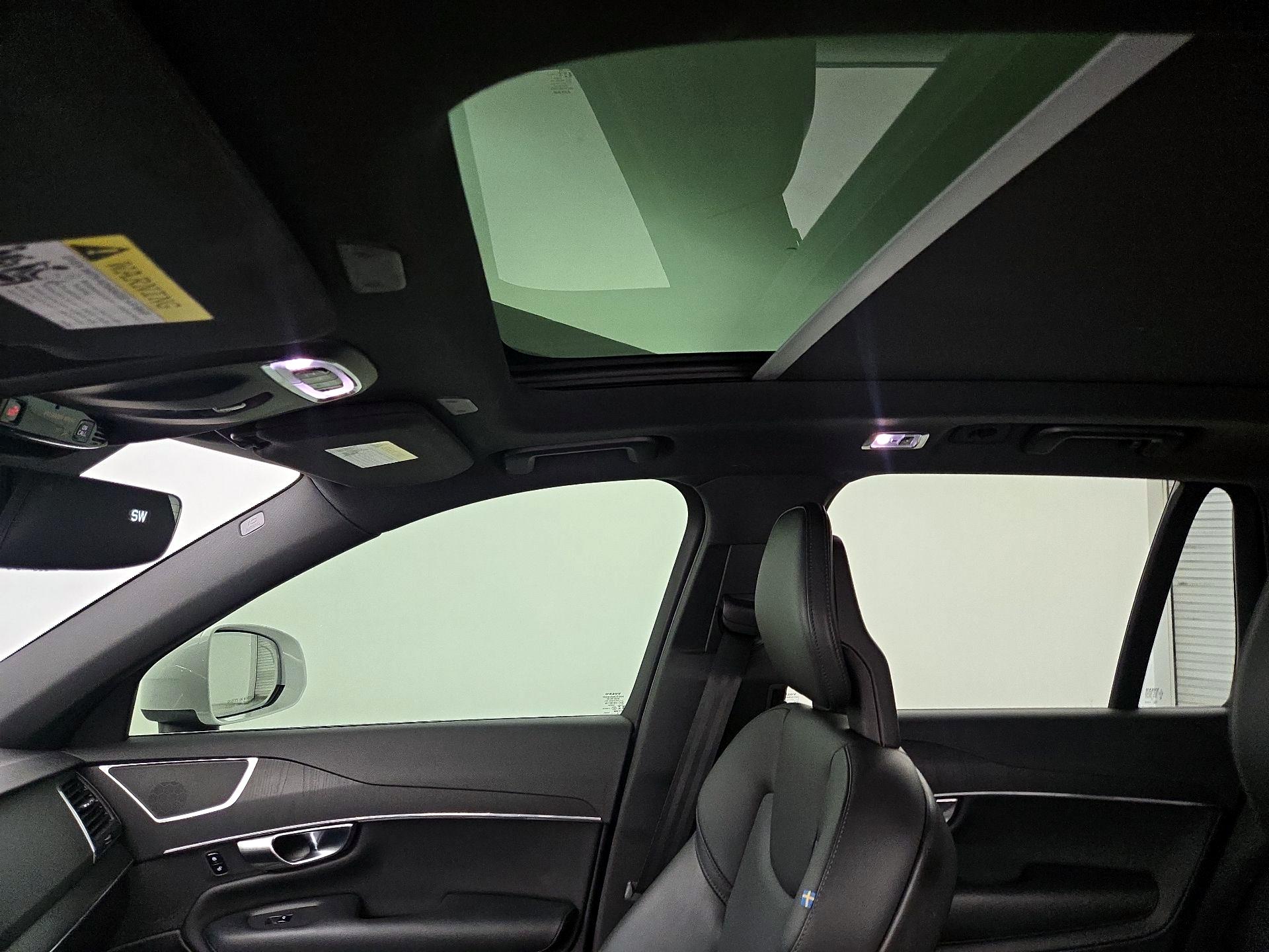 Thumbnail: 2020 Volvo XC90 - 19