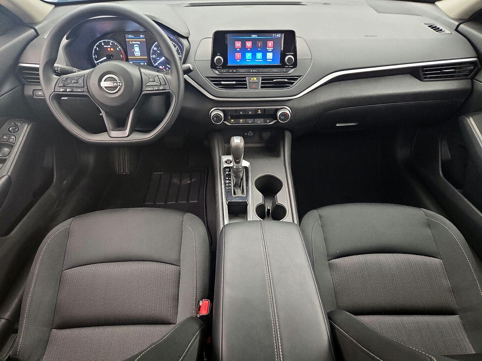 Thumbnail: 2024 Nissan Altima - 9