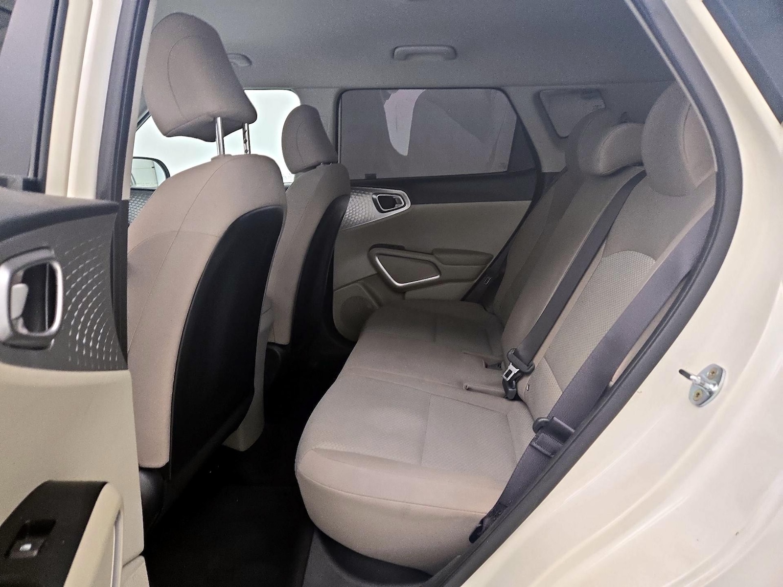 2022 Kia Soul LX - Photo 20