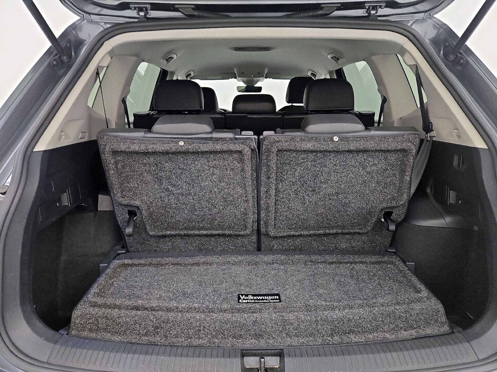 2022 Volkswagen Tiguan SE - Photo 22