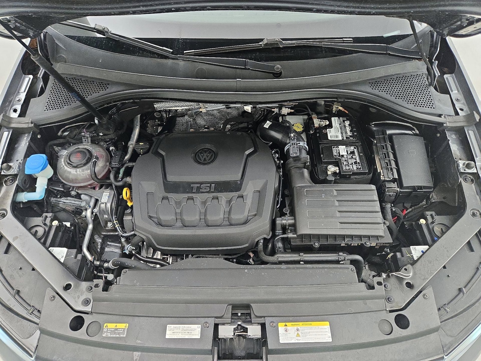 2022 Volkswagen Tiguan SE - Photo 24