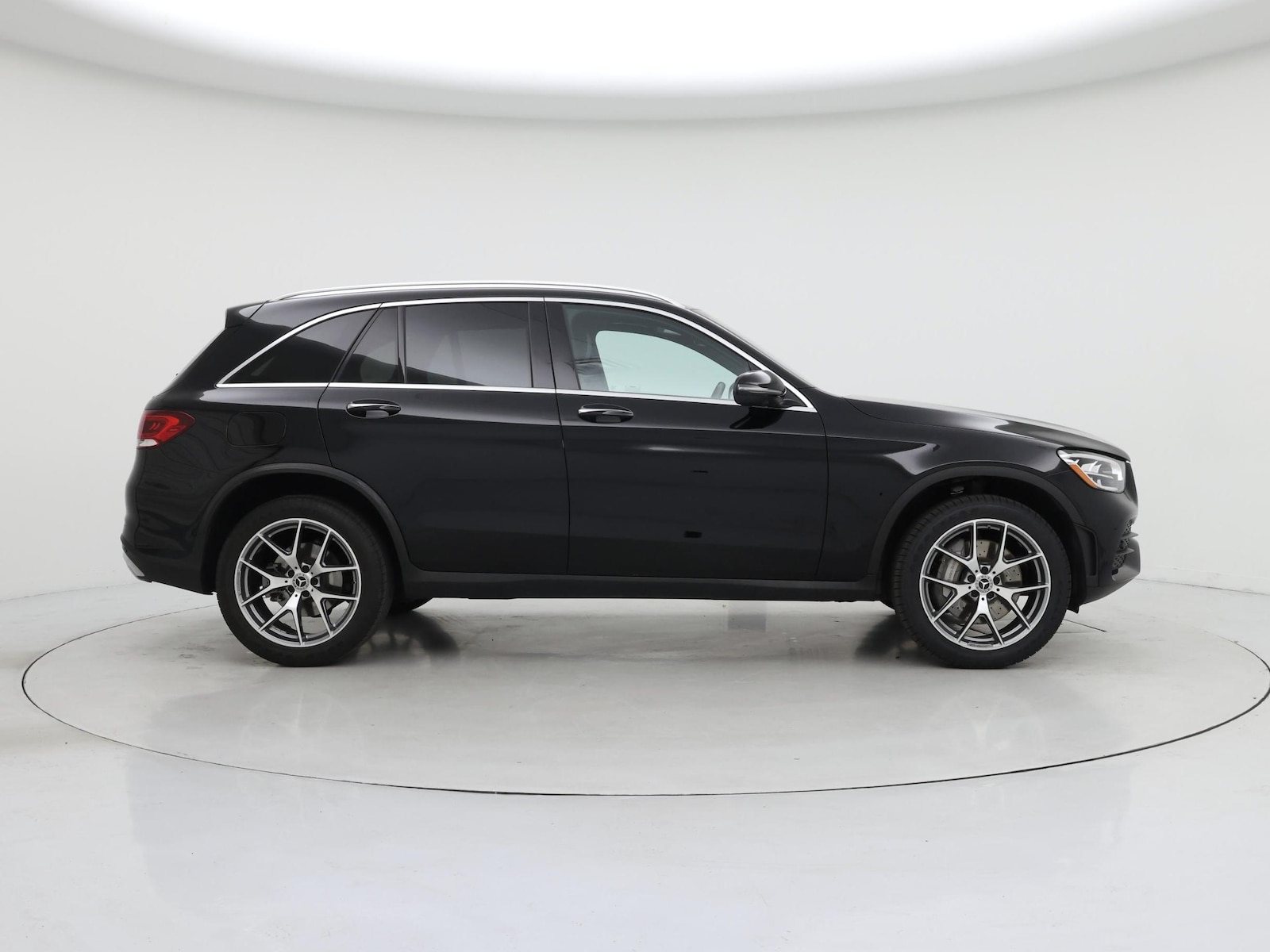 2022 Mercedes-Benz GLC GLC300 - Photo 8