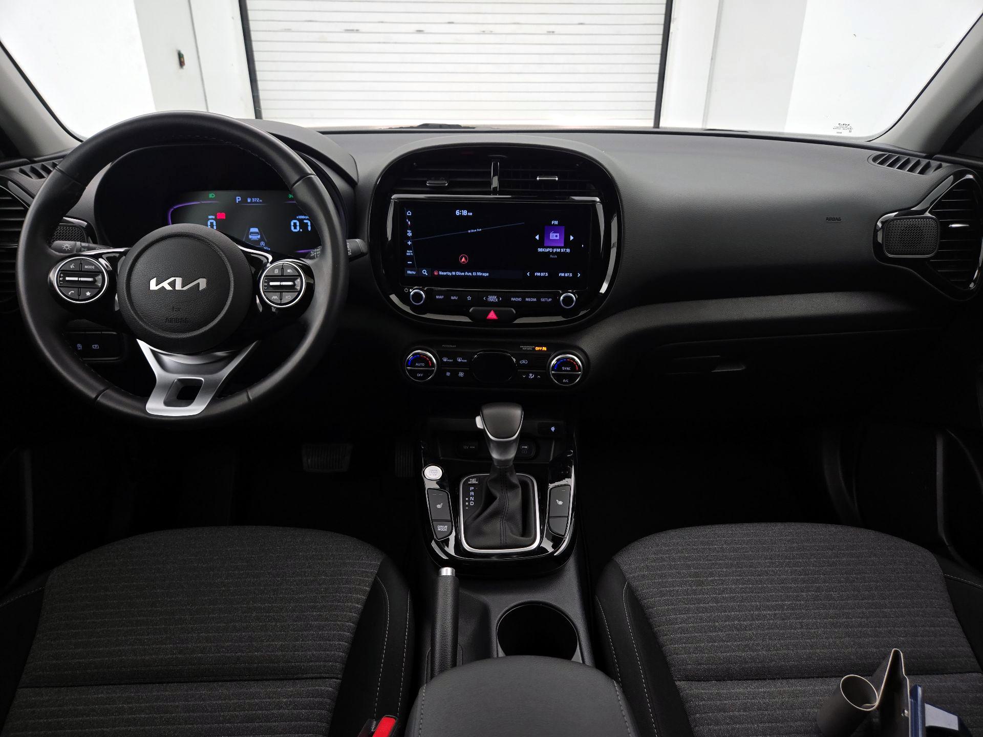 Thumbnail: 2023 Kia Soul - 9