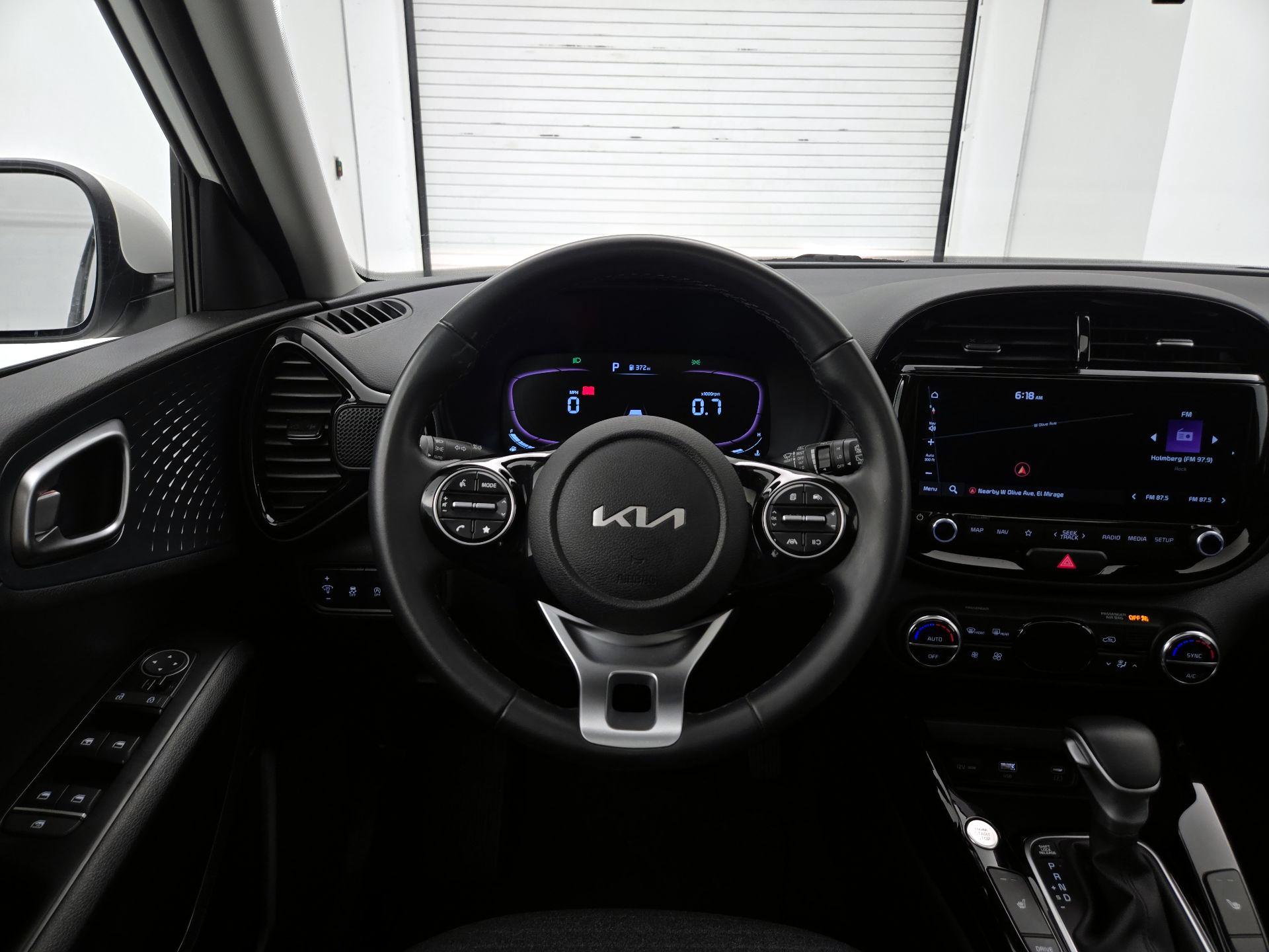 Thumbnail: 2023 Kia Soul - 10
