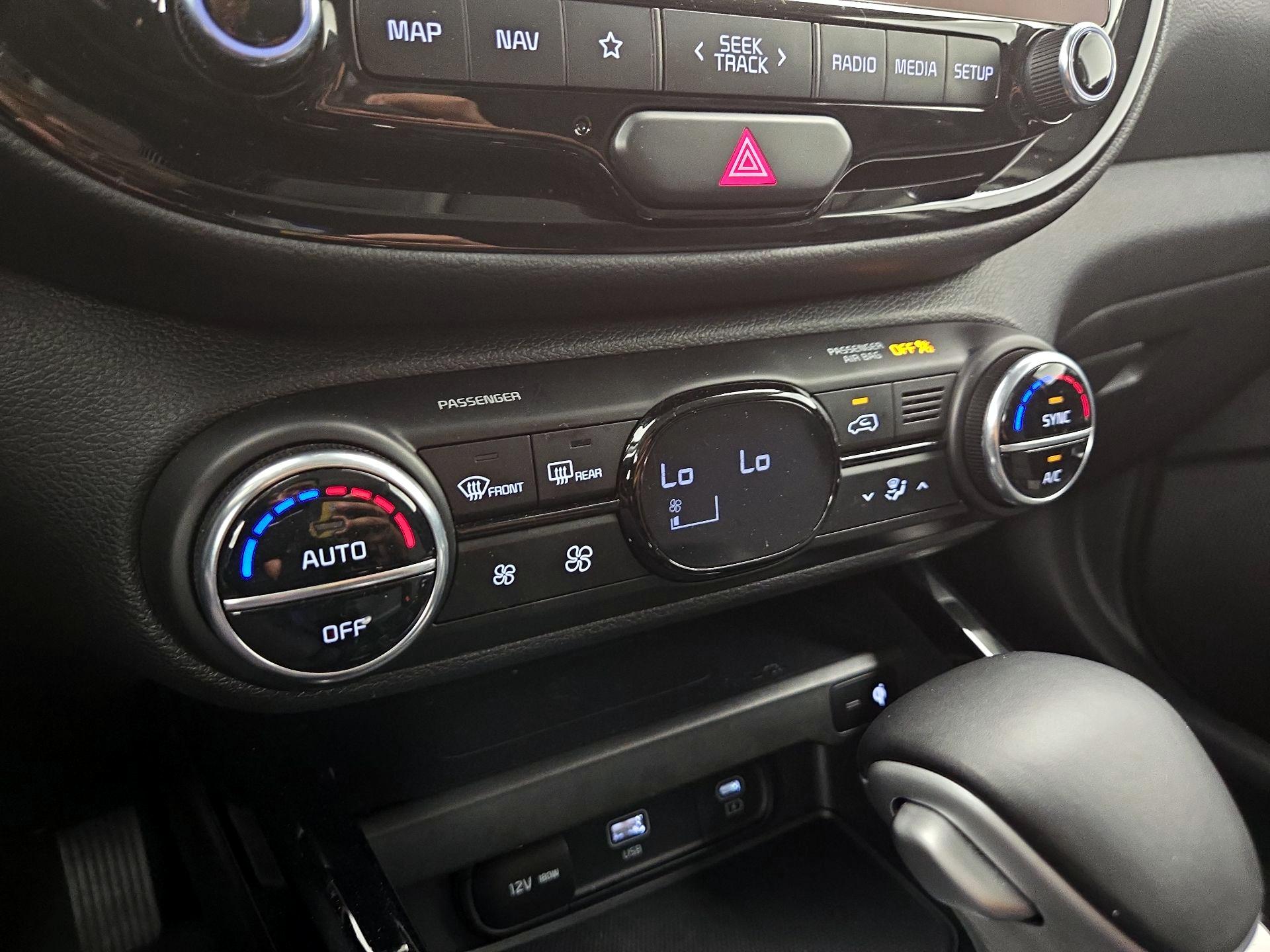 Thumbnail: 2023 Kia Soul - 17