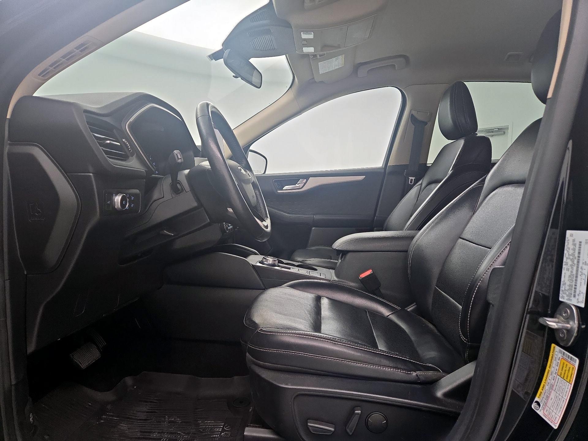 Thumbnail: 2020 Ford Escape - 11