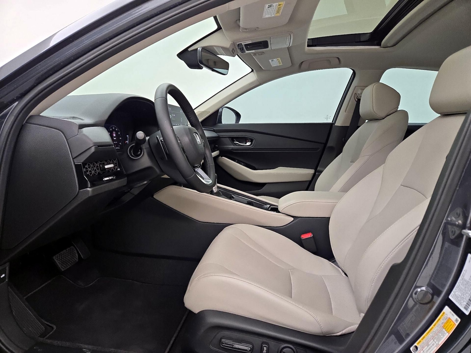 2025 Honda Accord Hybrid Touring - Photo 12