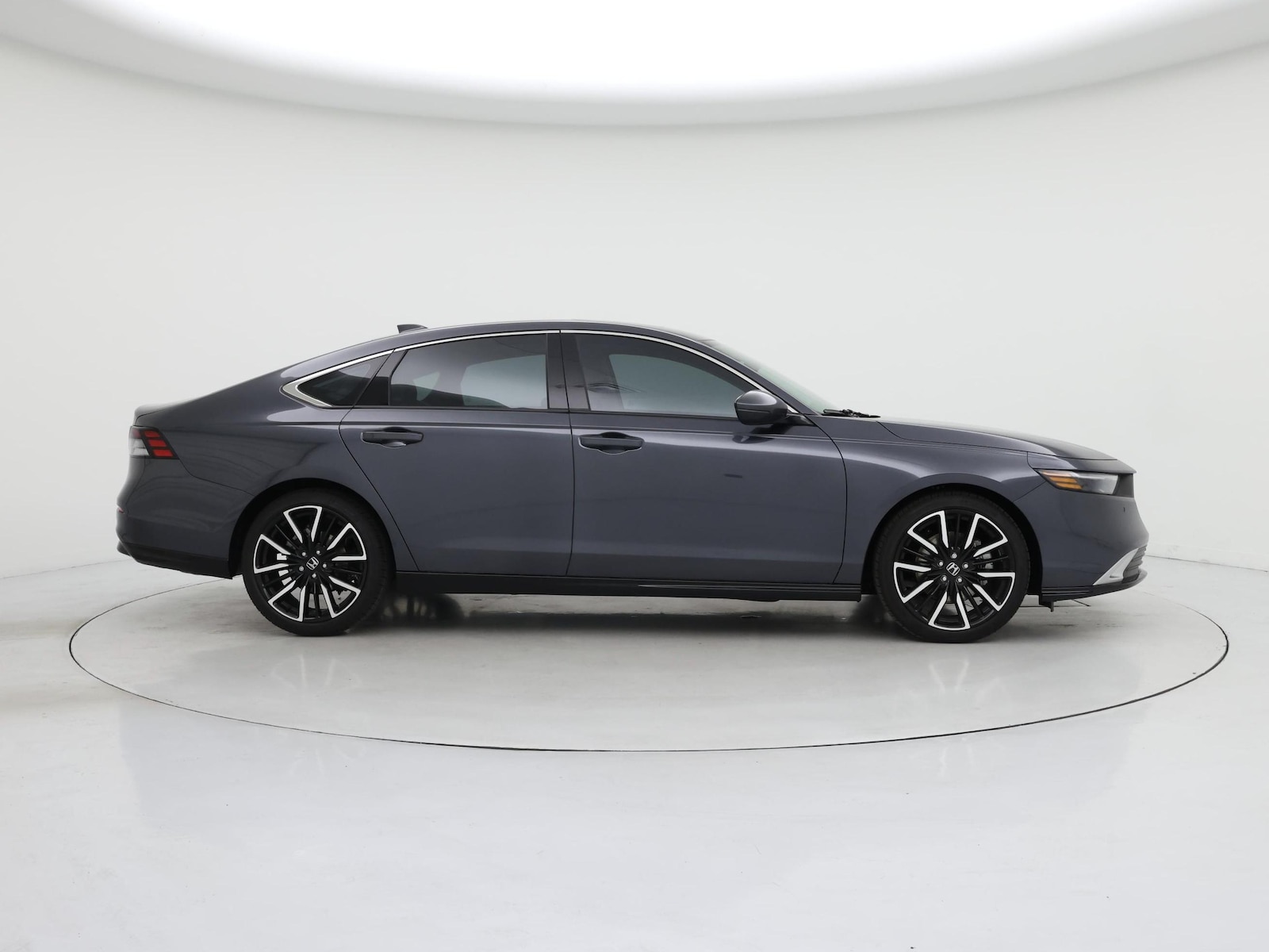 2025 Honda Accord Hybrid Touring - Photo 8