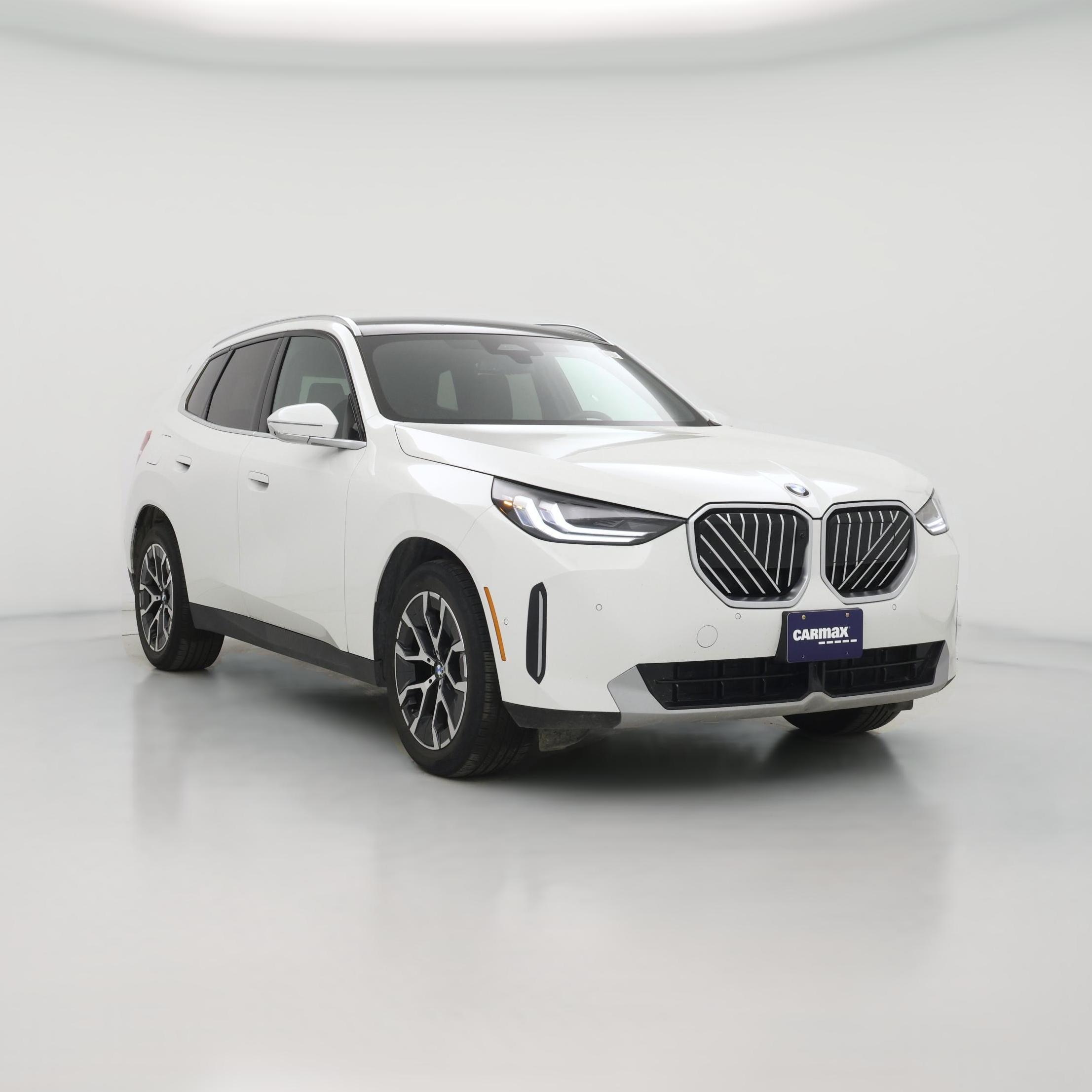 Thumbnail: 2026 BMW X3 - 1