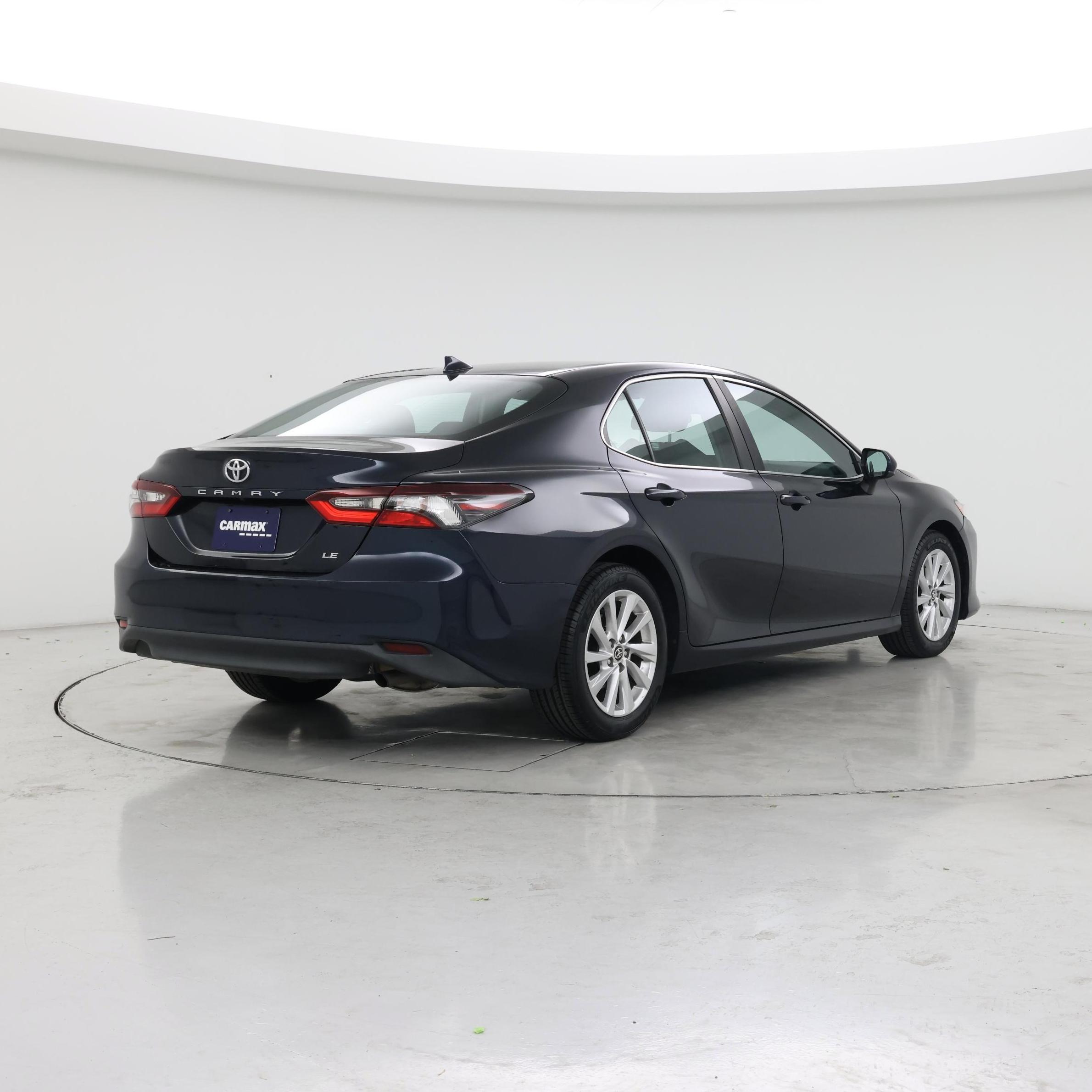 Thumbnail: 2021 Toyota Camry - 8