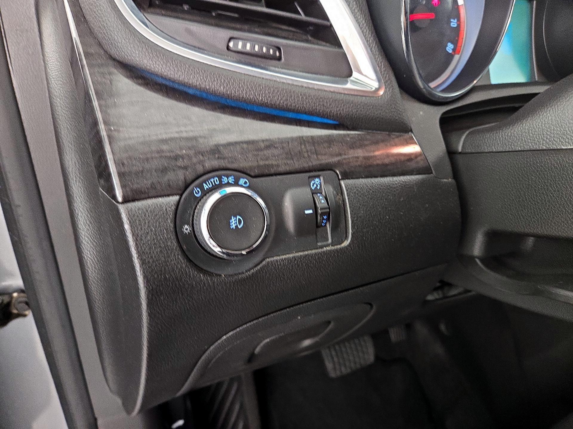 Thumbnail: 2015 Buick Encore - 13