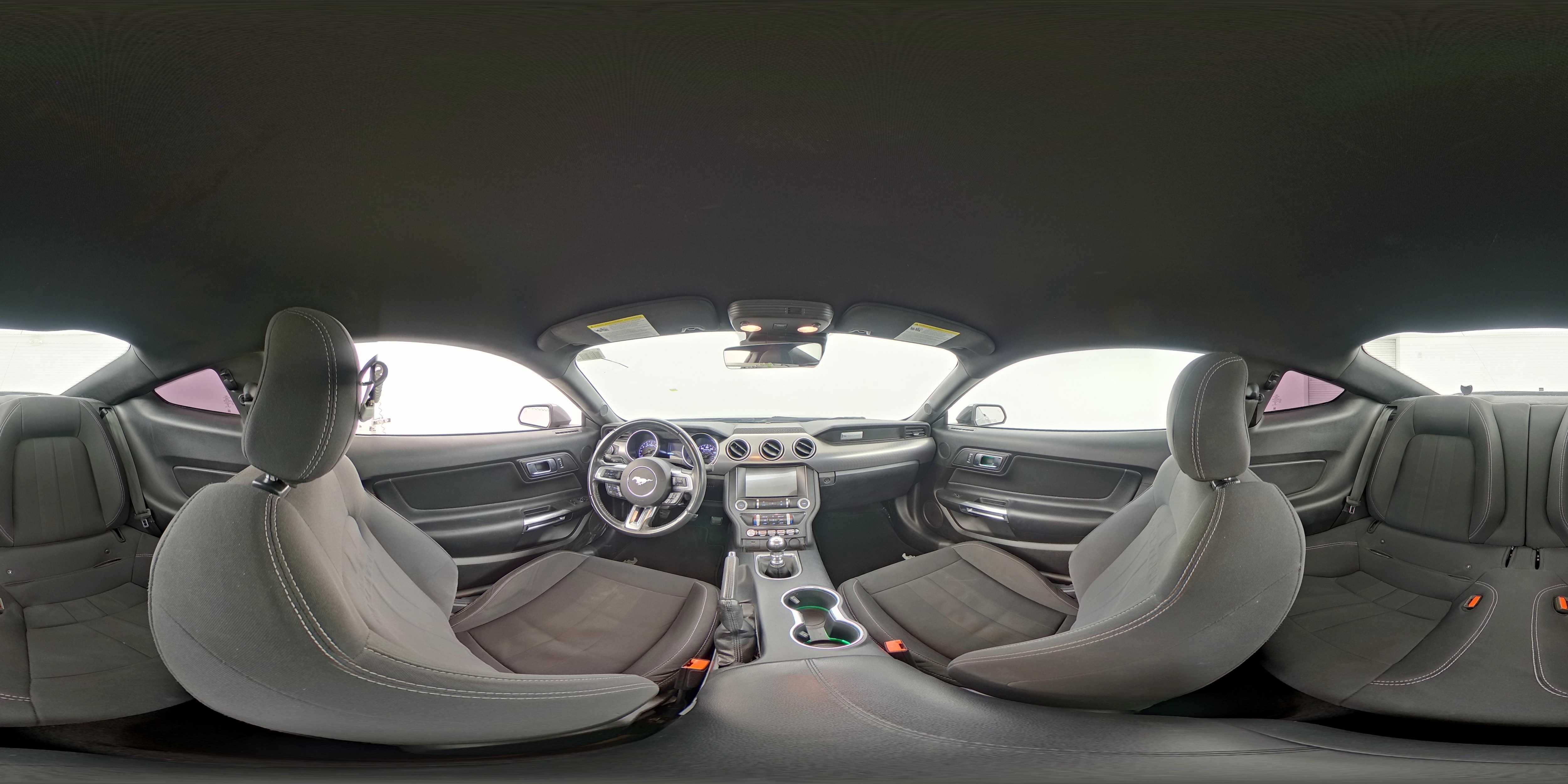 2021 Ford Mustang GT - Photo 24
