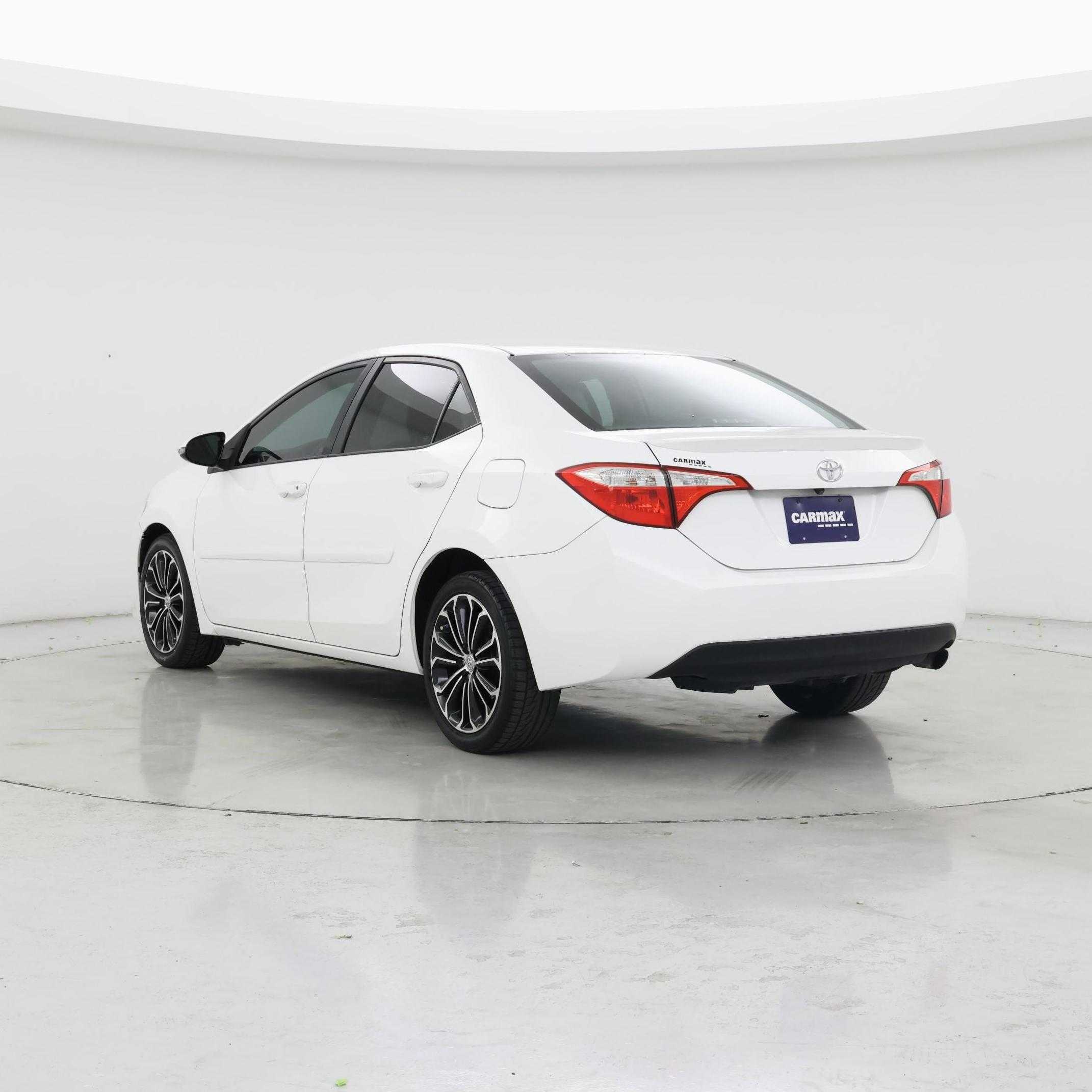 Thumbnail: 2016 Toyota Corolla - 2