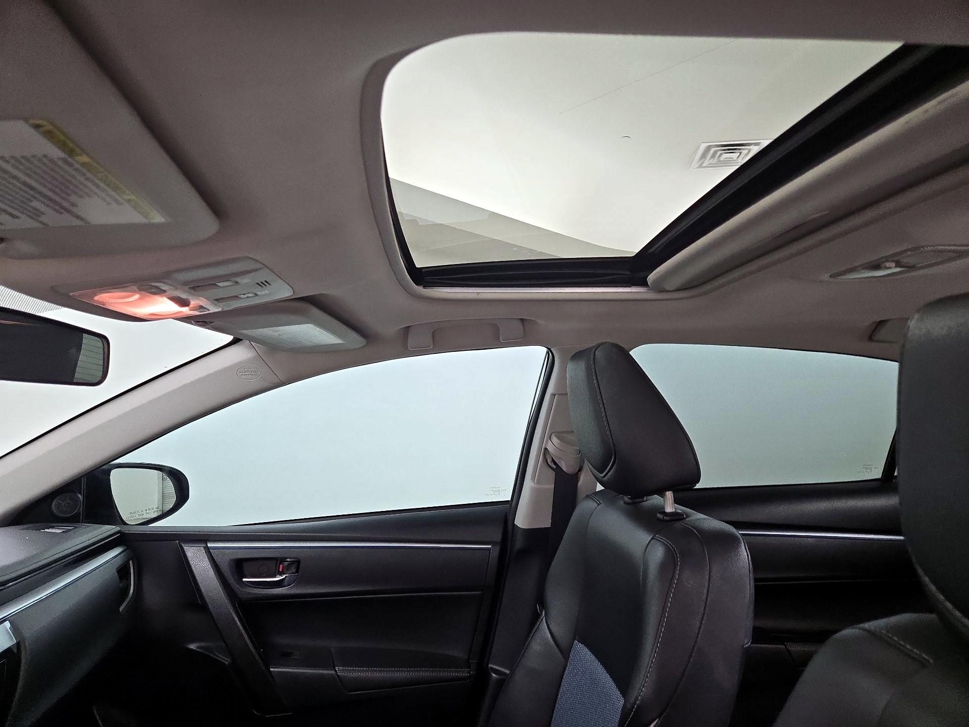 Thumbnail: 2016 Toyota Corolla - 19