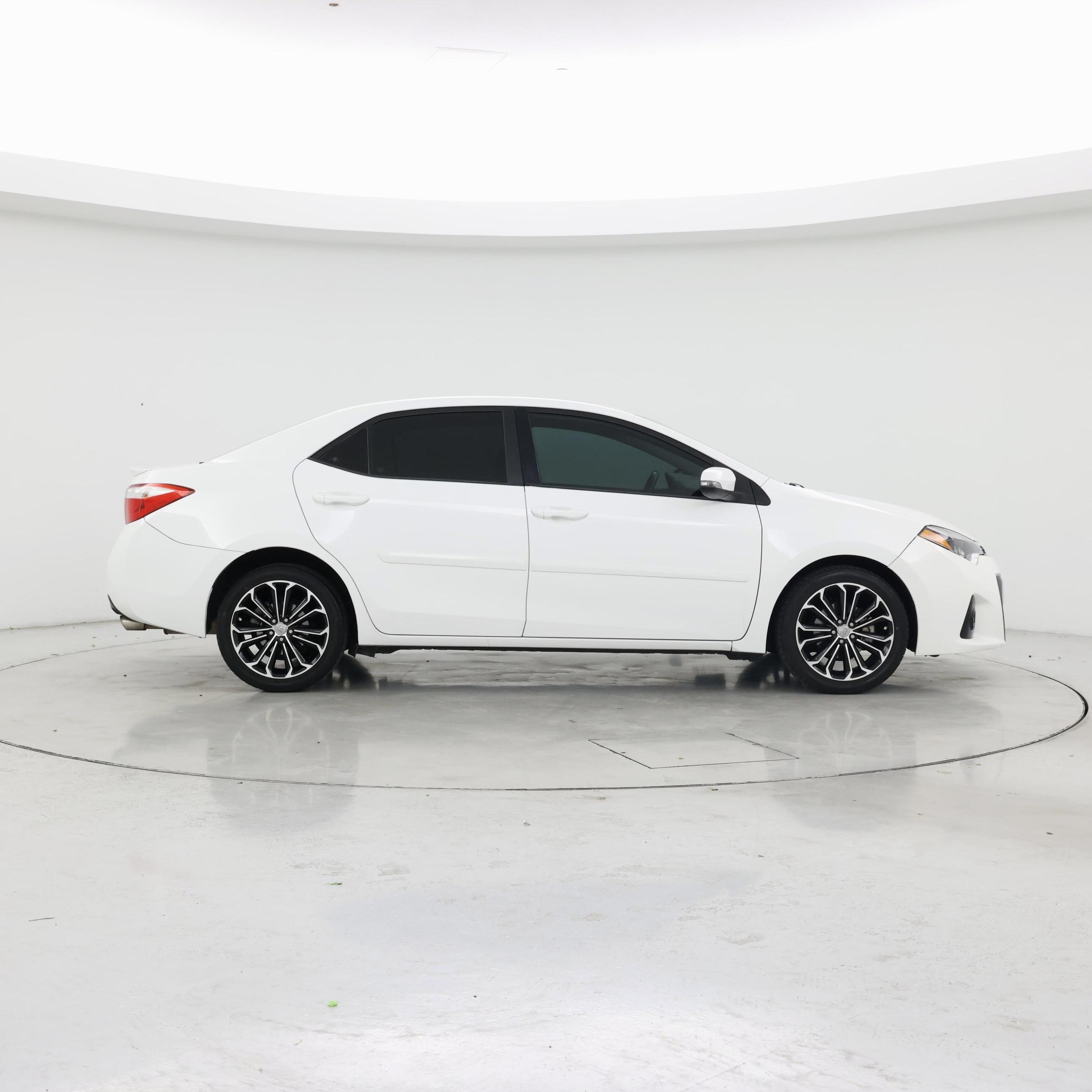 Thumbnail: 2016 Toyota Corolla - 7