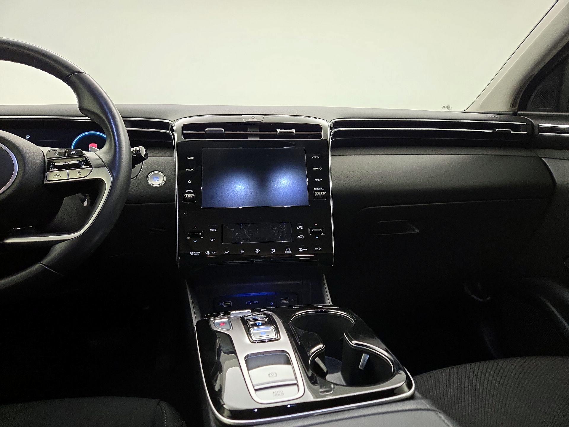 Thumbnail: 2022 Hyundai Tucson - 9