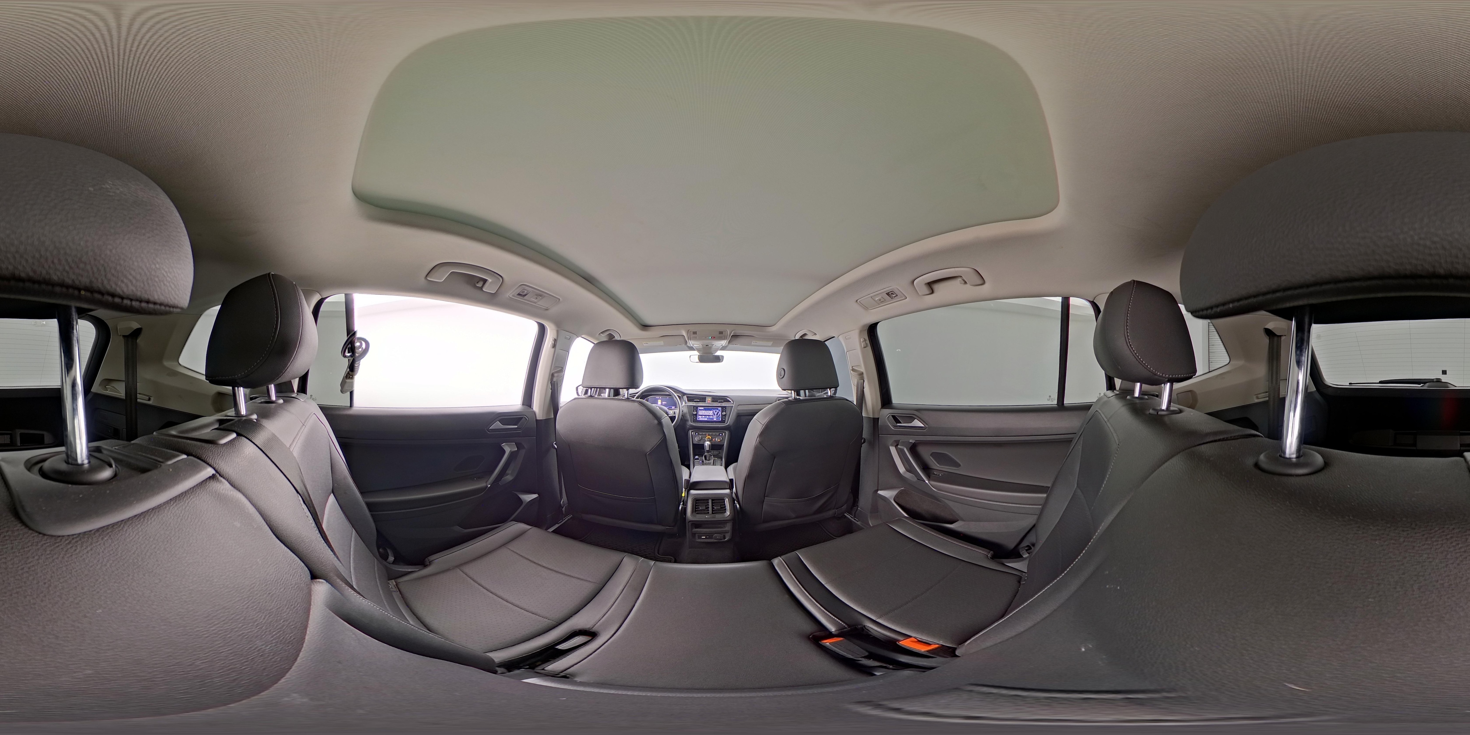 2020 Volkswagen Tiguan SEL - Photo 29