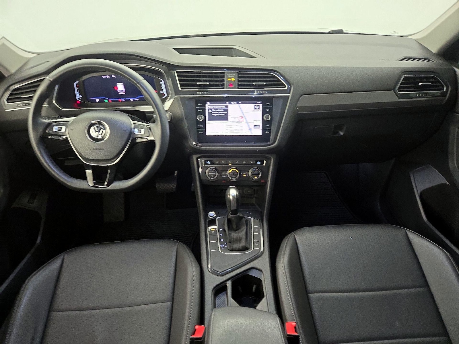 2020 Volkswagen Tiguan SEL - Photo 10