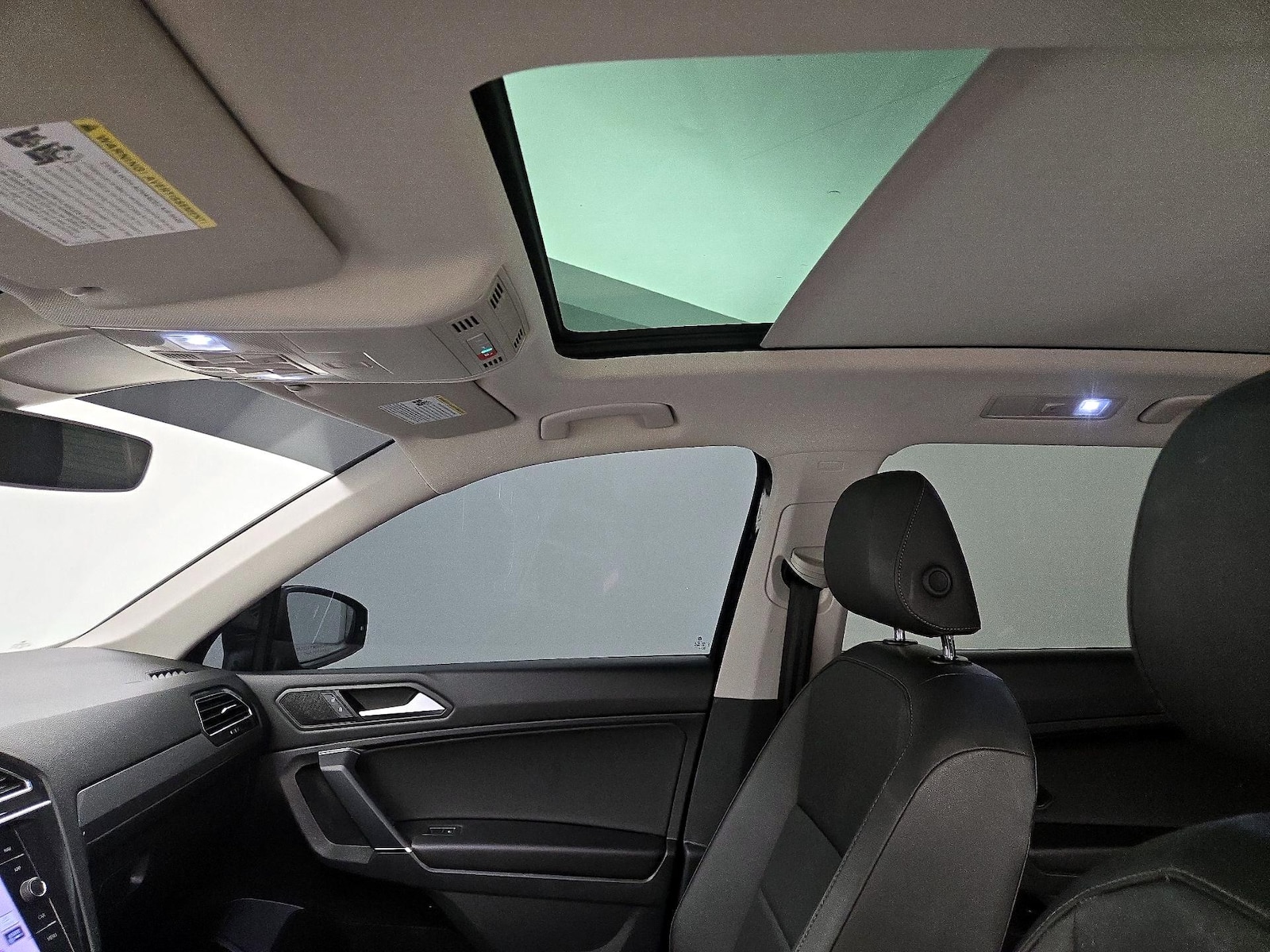 2020 Volkswagen Tiguan SEL - Photo 21