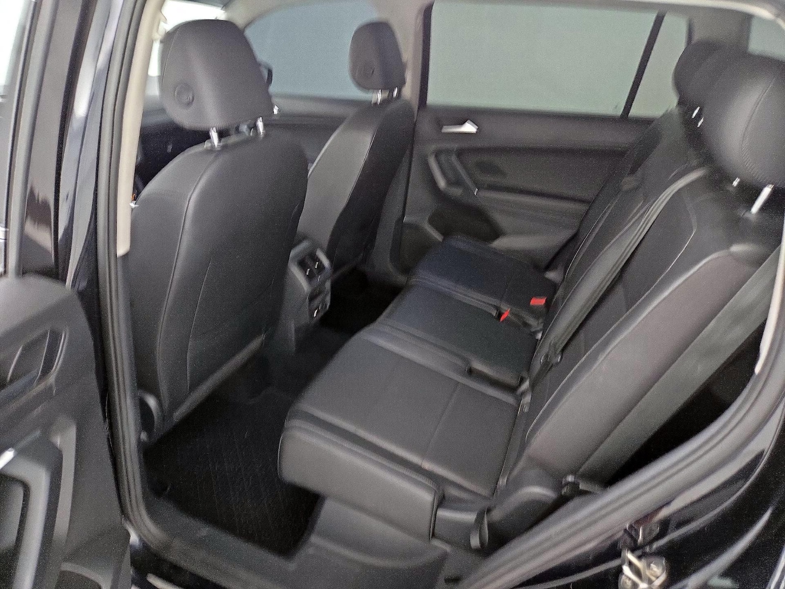 2020 Volkswagen Tiguan SEL - Photo 22