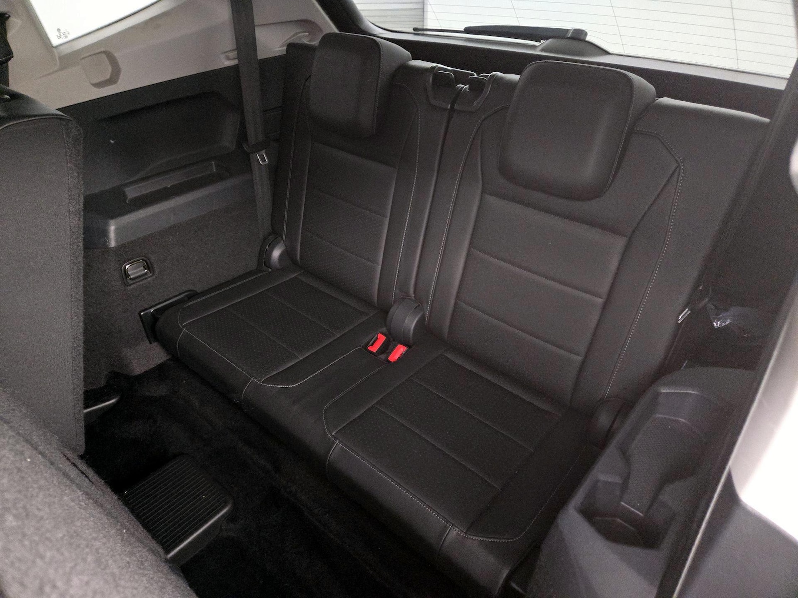 2020 Volkswagen Tiguan SEL - Photo 23