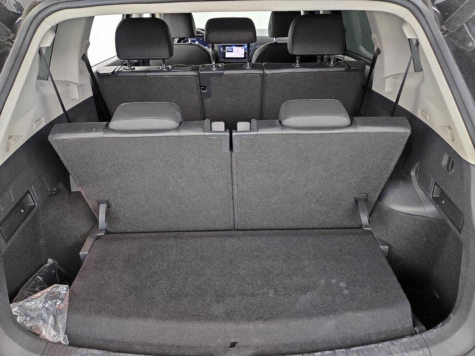 2020 Volkswagen Tiguan SEL - Photo 24