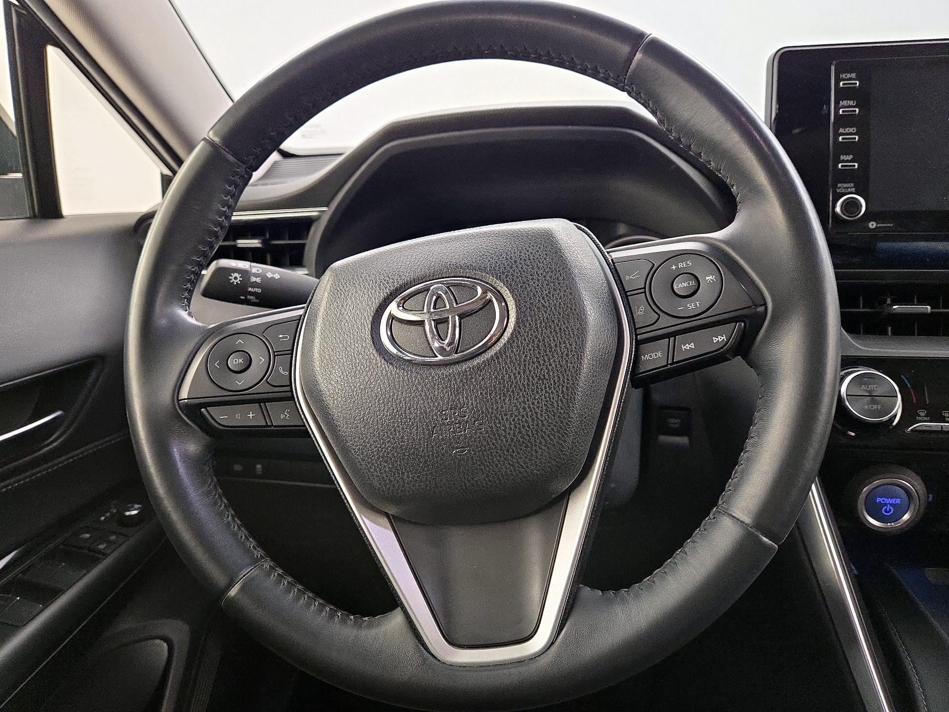Thumbnail: 2021 Toyota Venza - 10