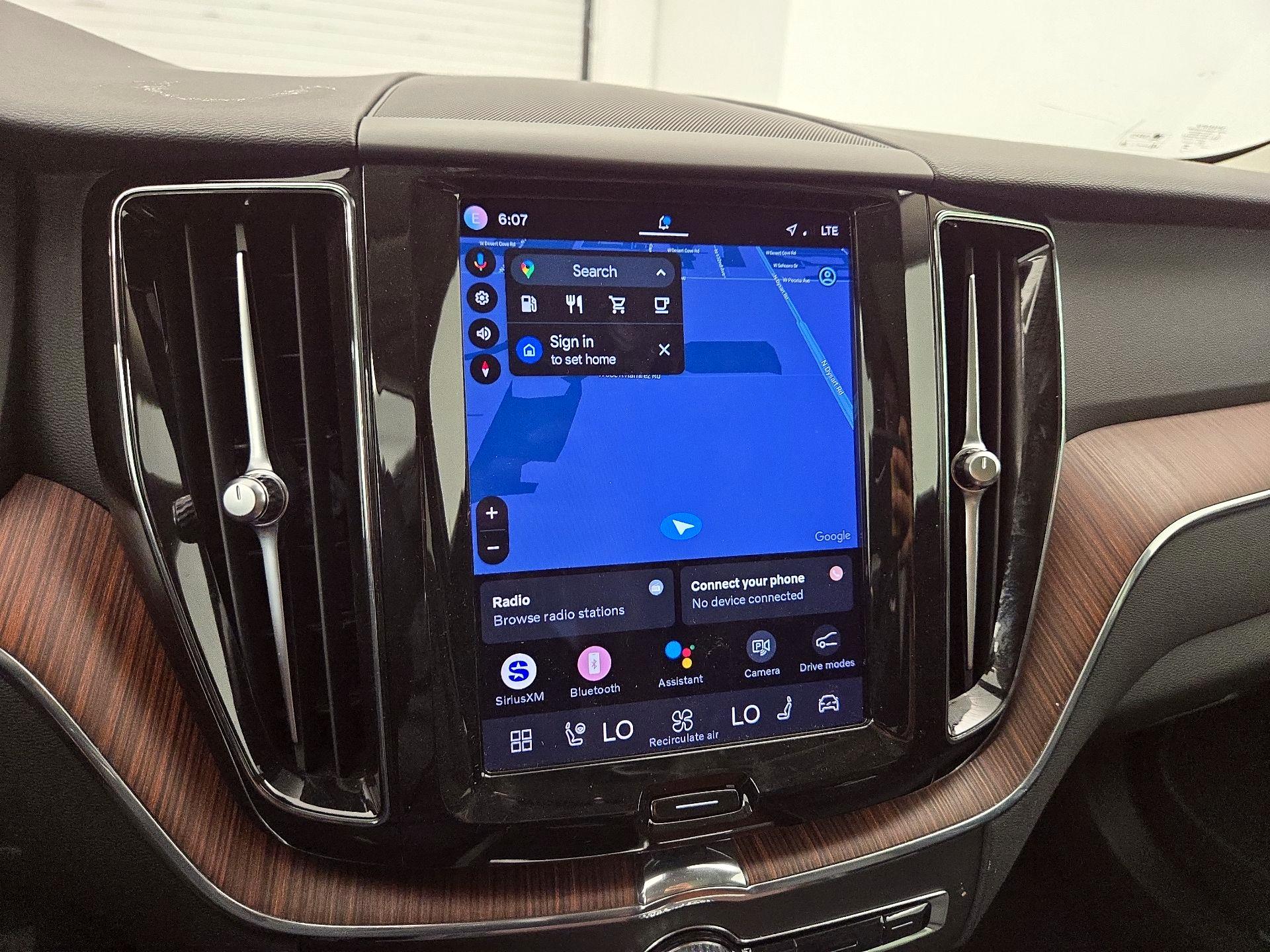 Thumbnail: 2023 Volvo XC60 - 14