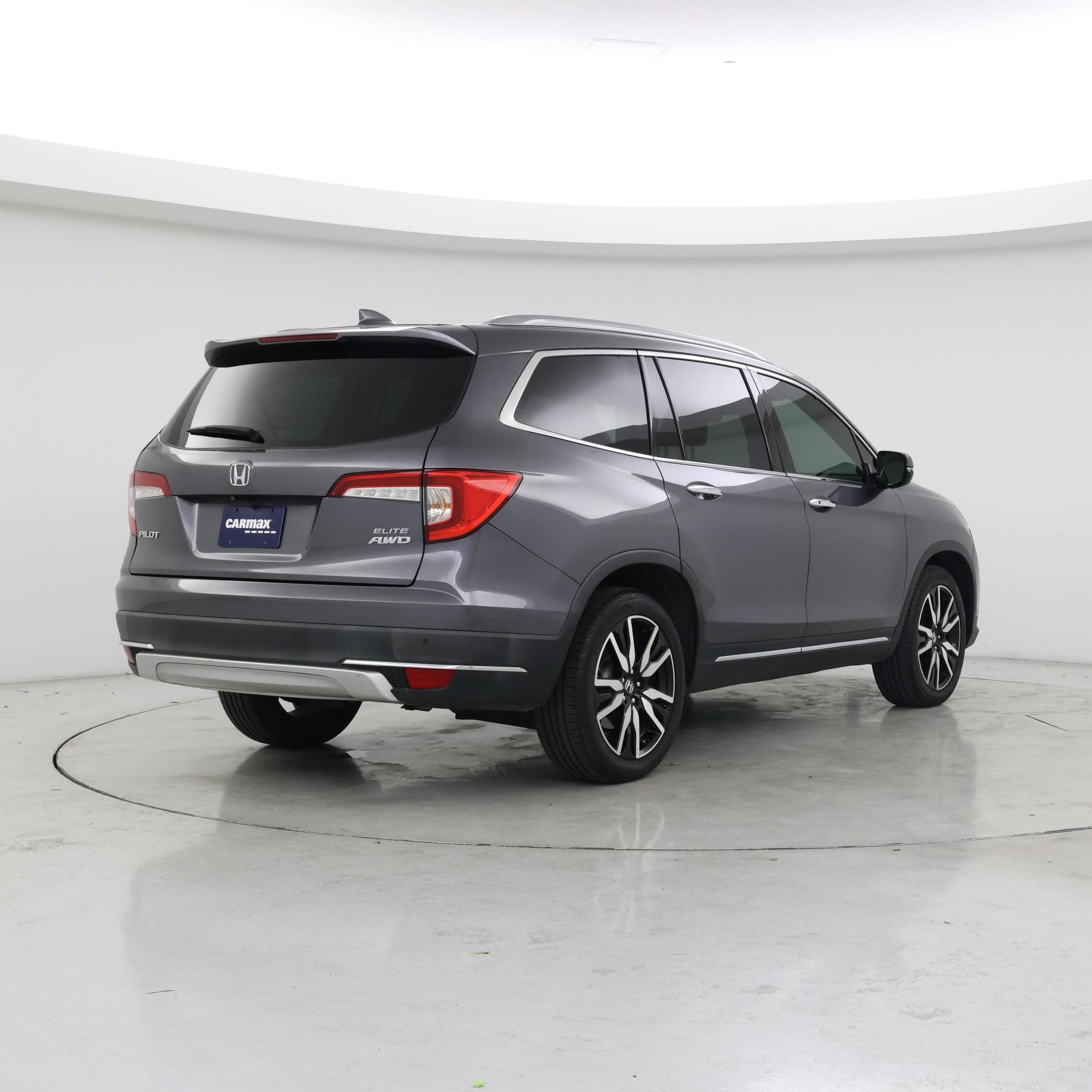 Thumbnail: 2019 Honda Pilot - 8