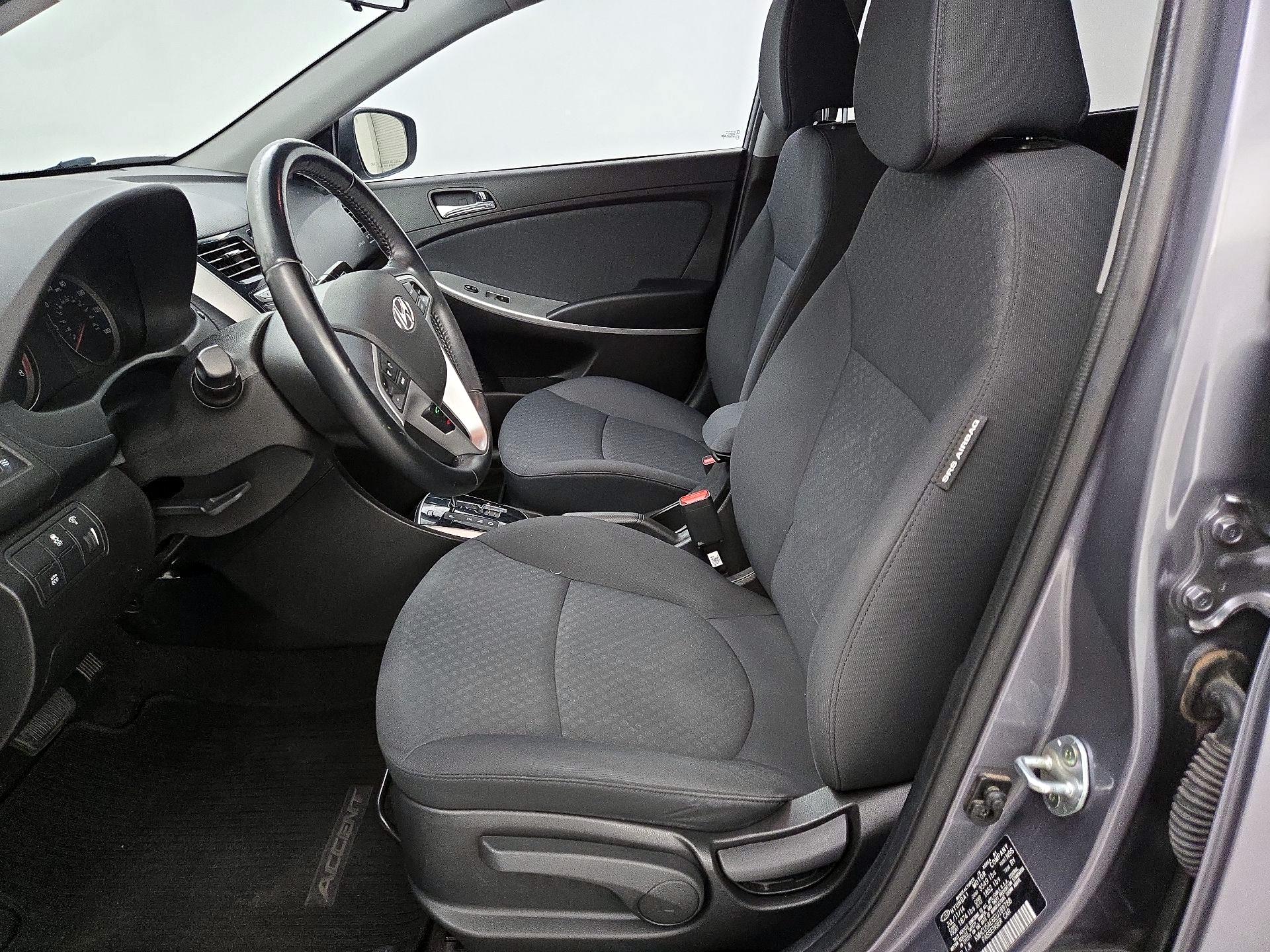 Thumbnail: 2014 Hyundai Accent - 11