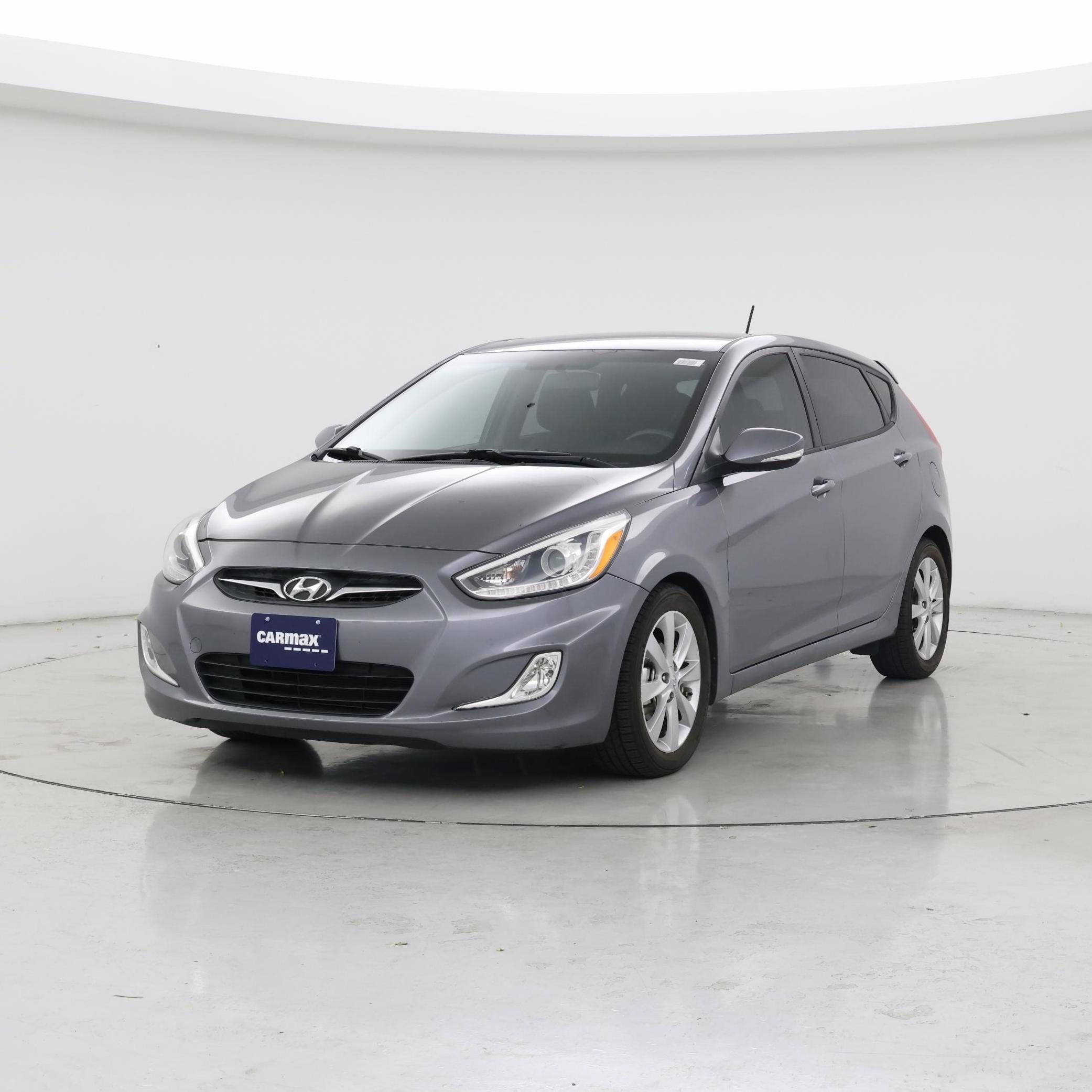Thumbnail: 2014 Hyundai Accent - 4