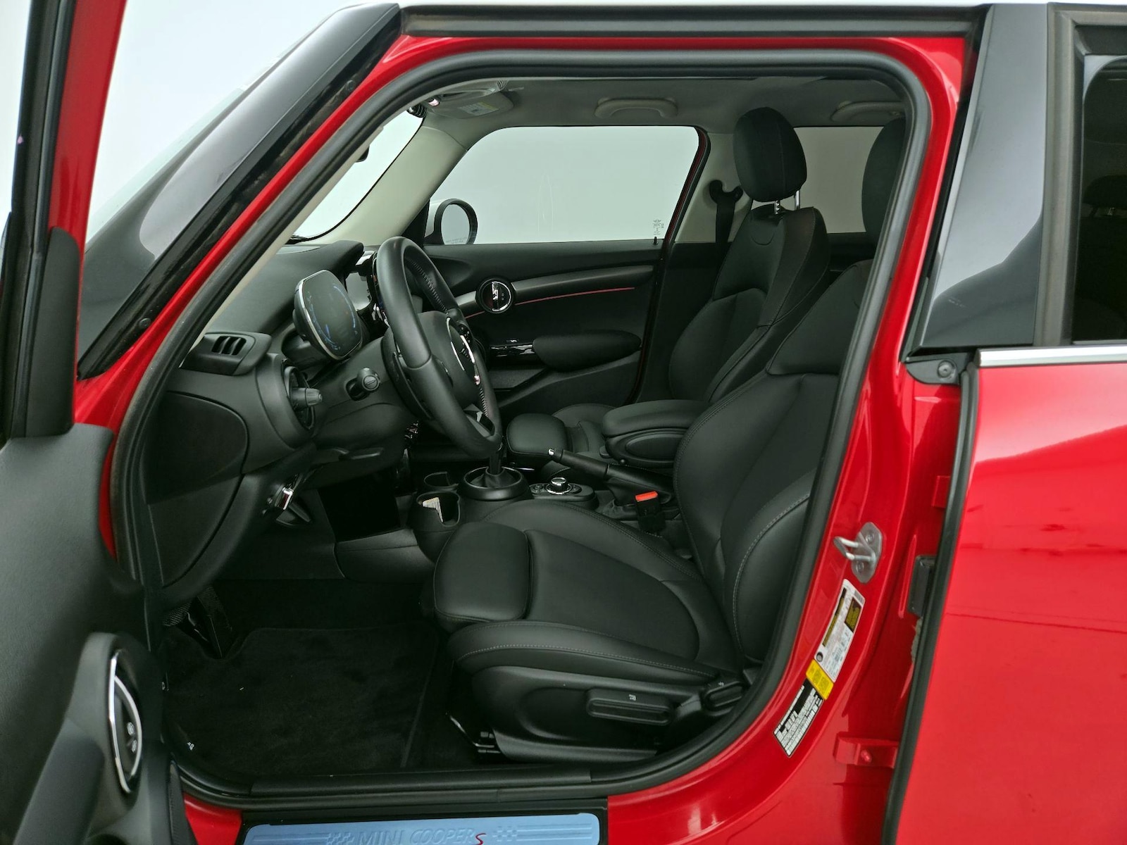 2023 MINI Hardtop 4 Door S - Photo 12