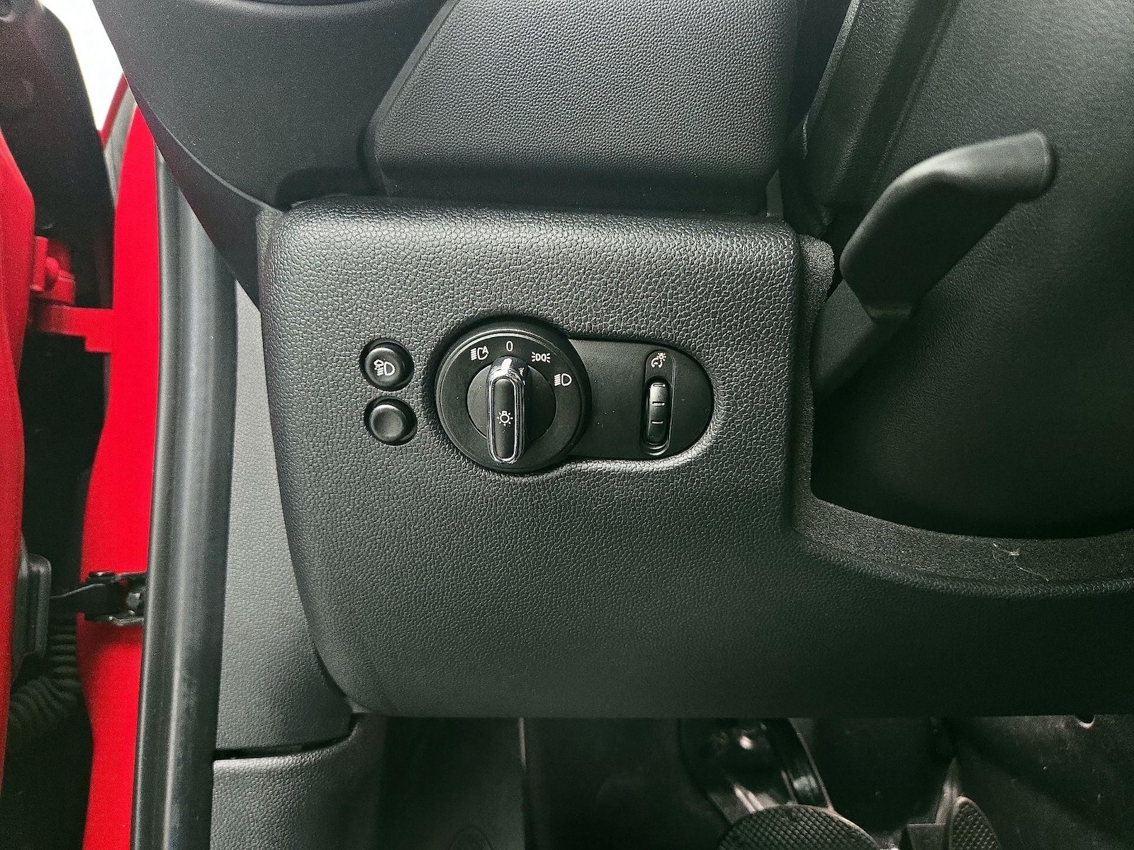 2023 MINI Hardtop 4 Door S - Photo 14