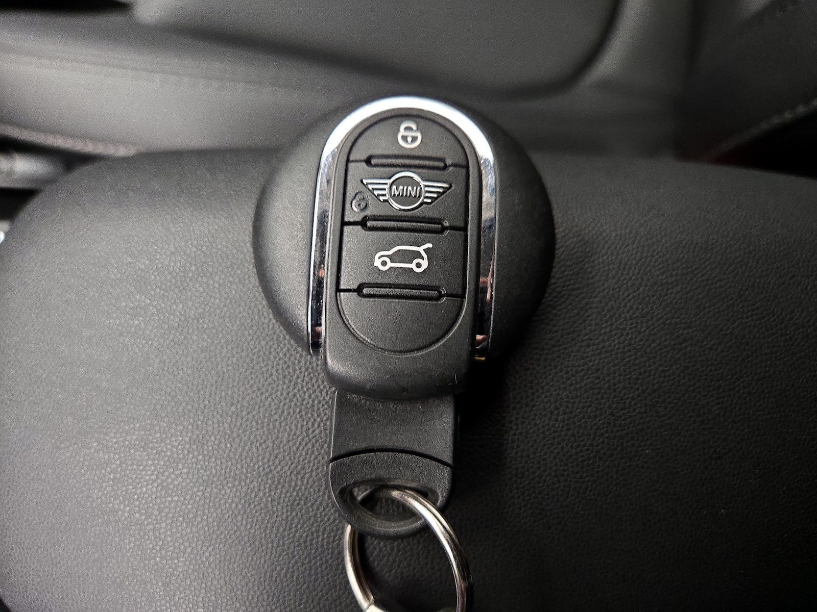 2023 MINI Hardtop 4 Door S - Photo 24