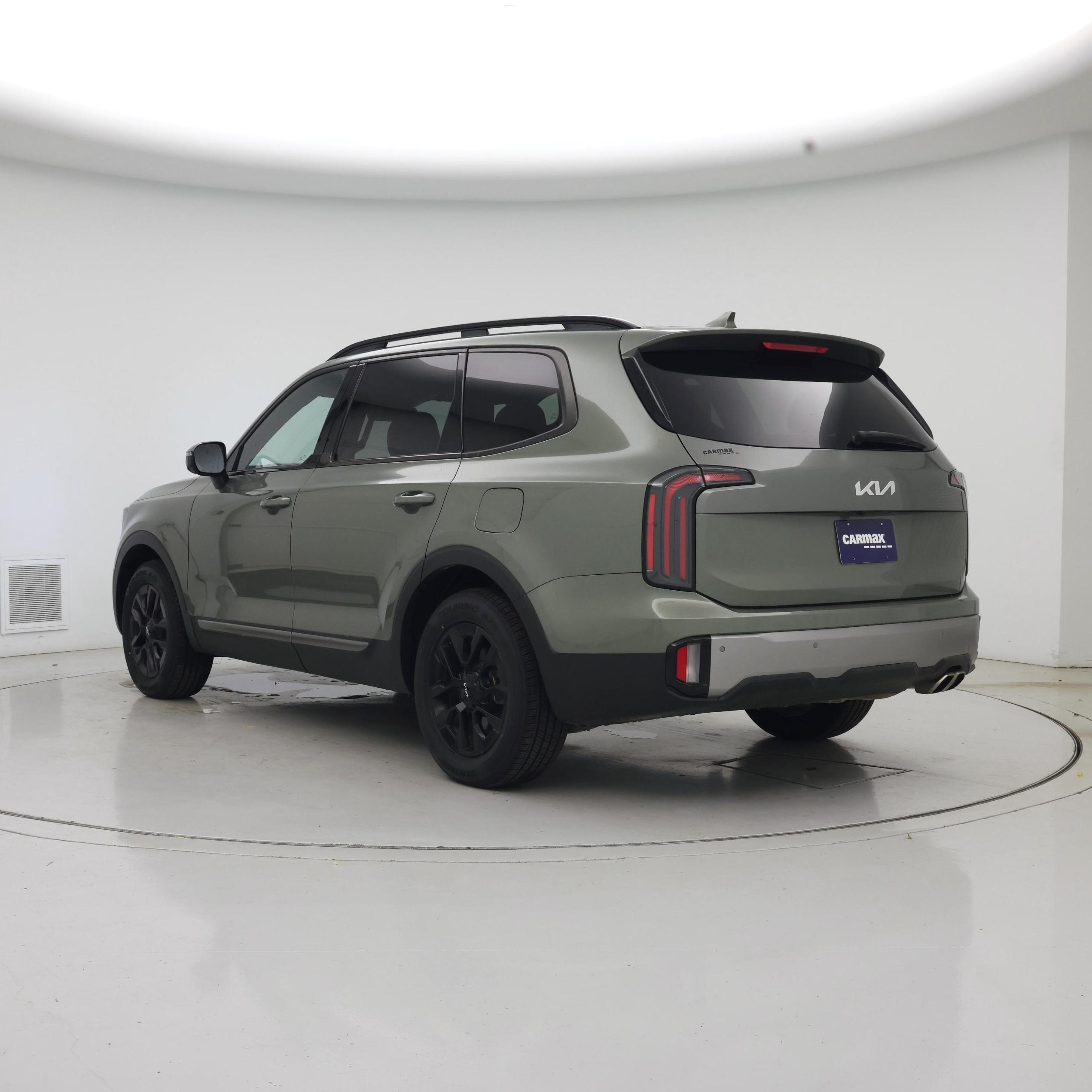 Thumbnail: 2023 Kia Telluride - 2