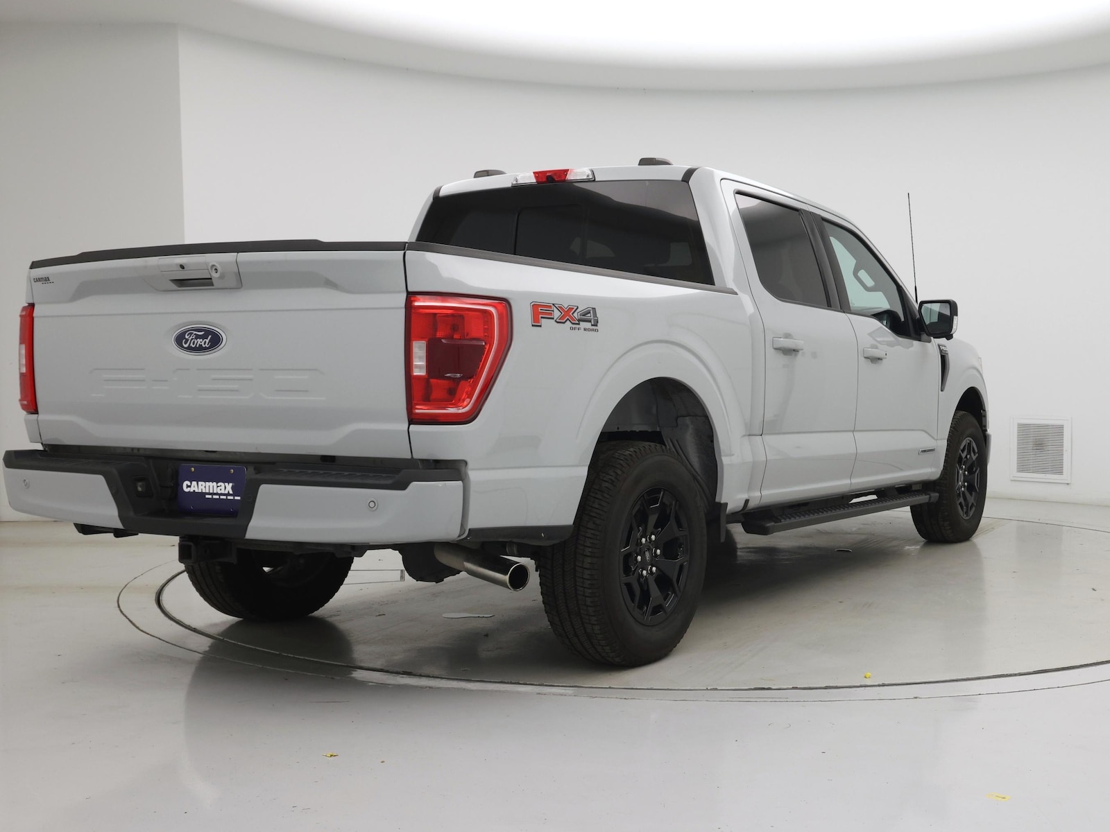 2023 Ford F-150 XLT - Photo 9
