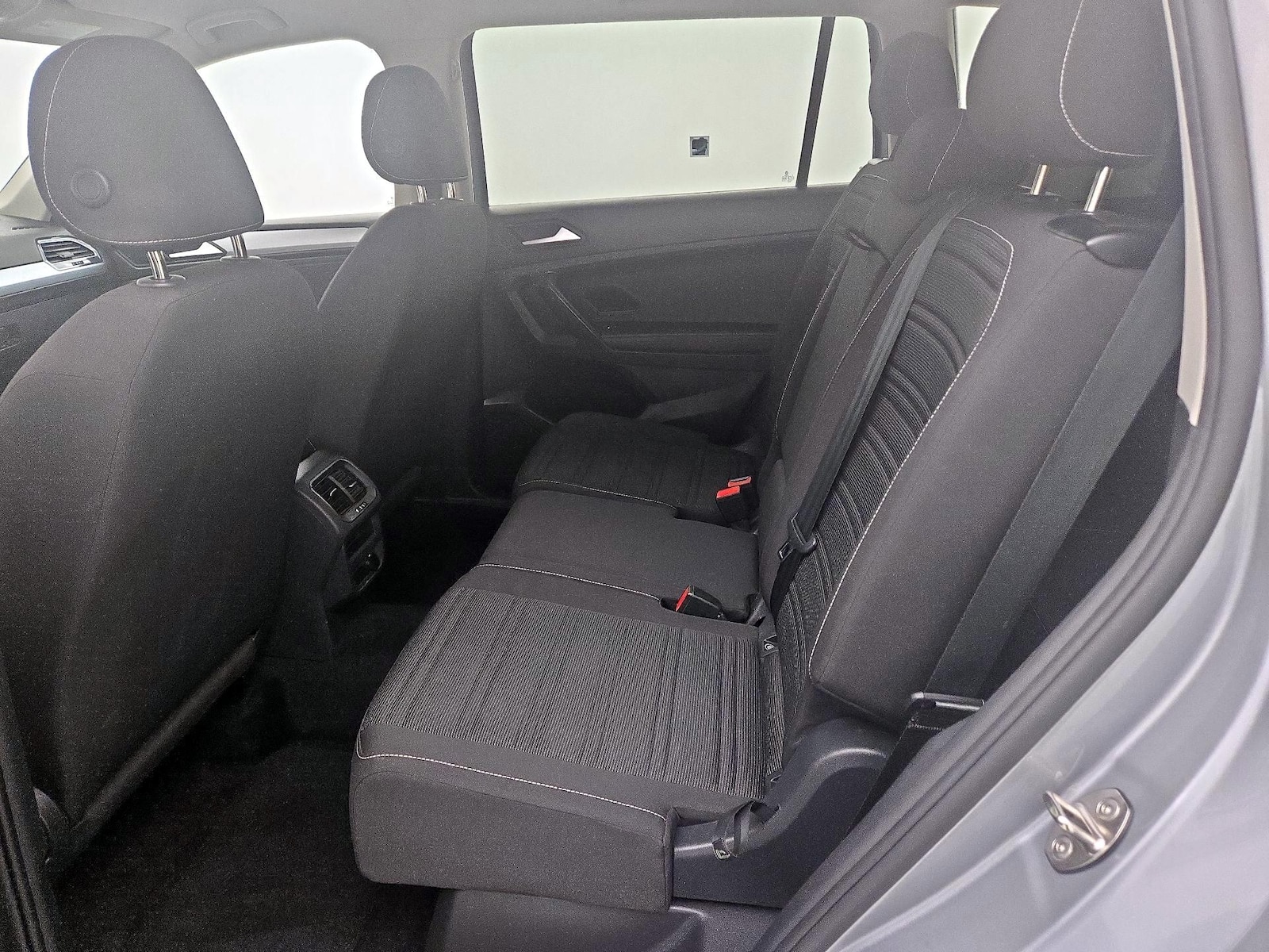 2023 Volkswagen Tiguan S - Photo 20