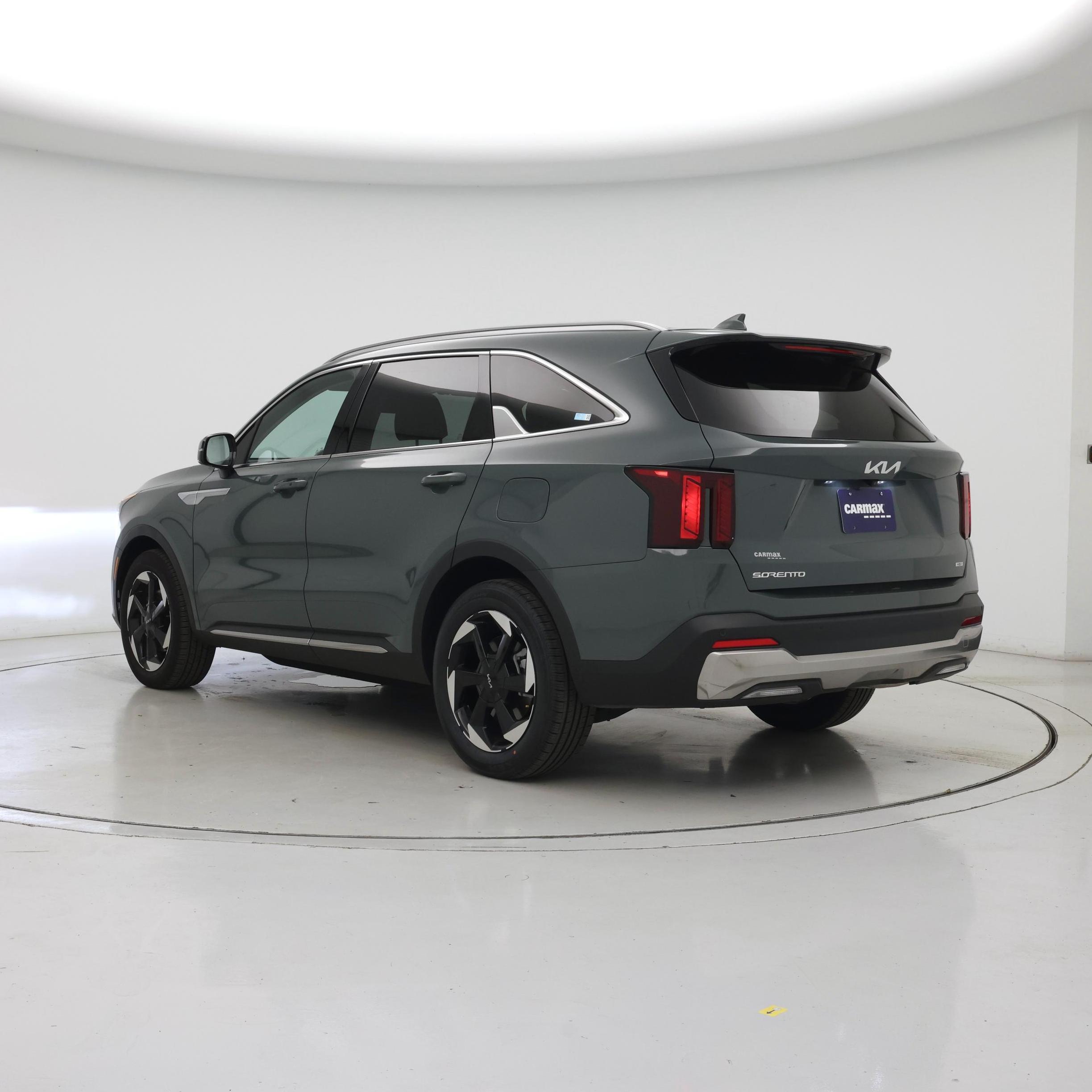 Thumbnail: 2025 Kia Sorento - 2