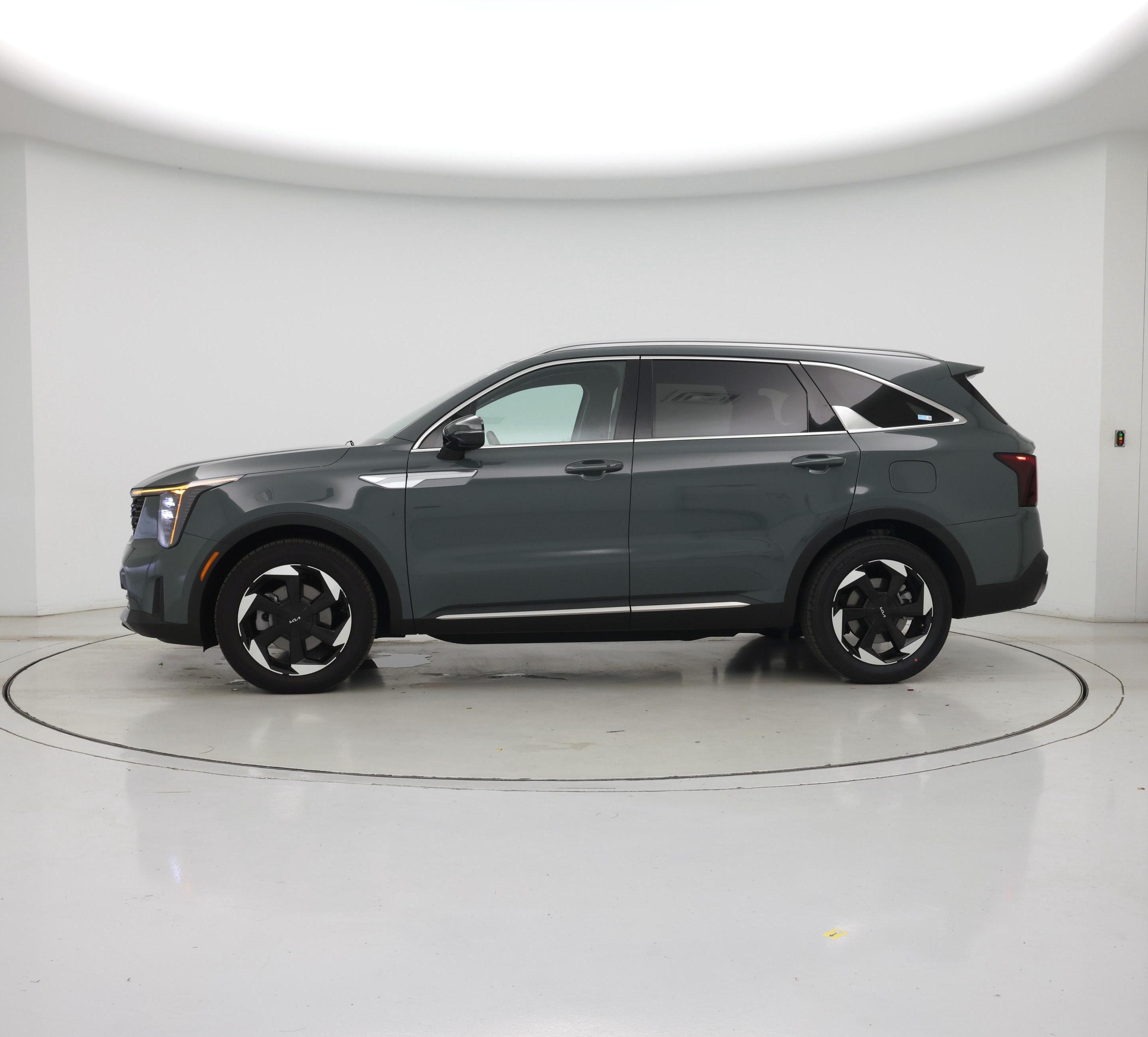 Thumbnail: 2025 Kia Sorento - 3
