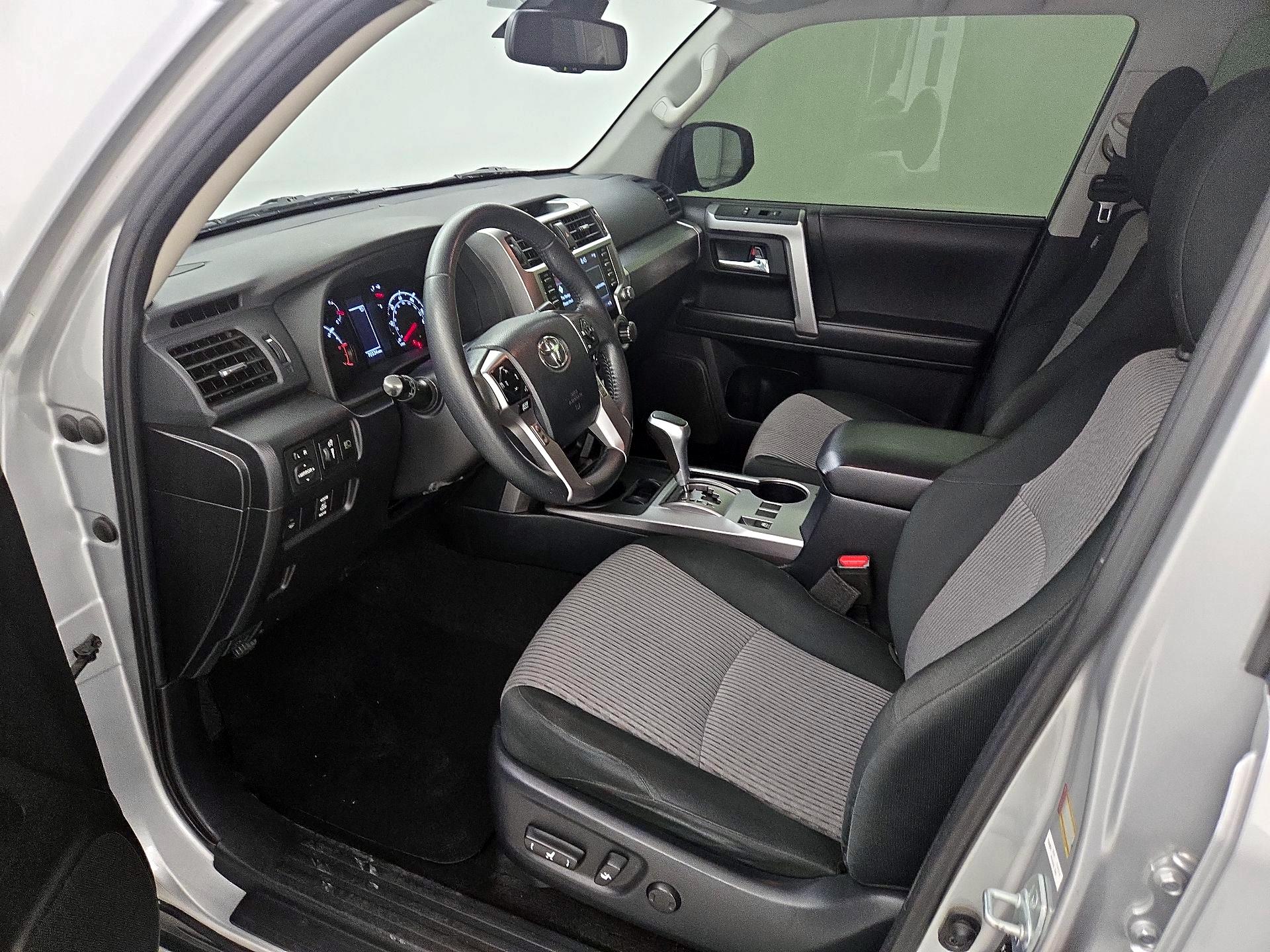 Thumbnail: 2020 Toyota 4Runner - 11
