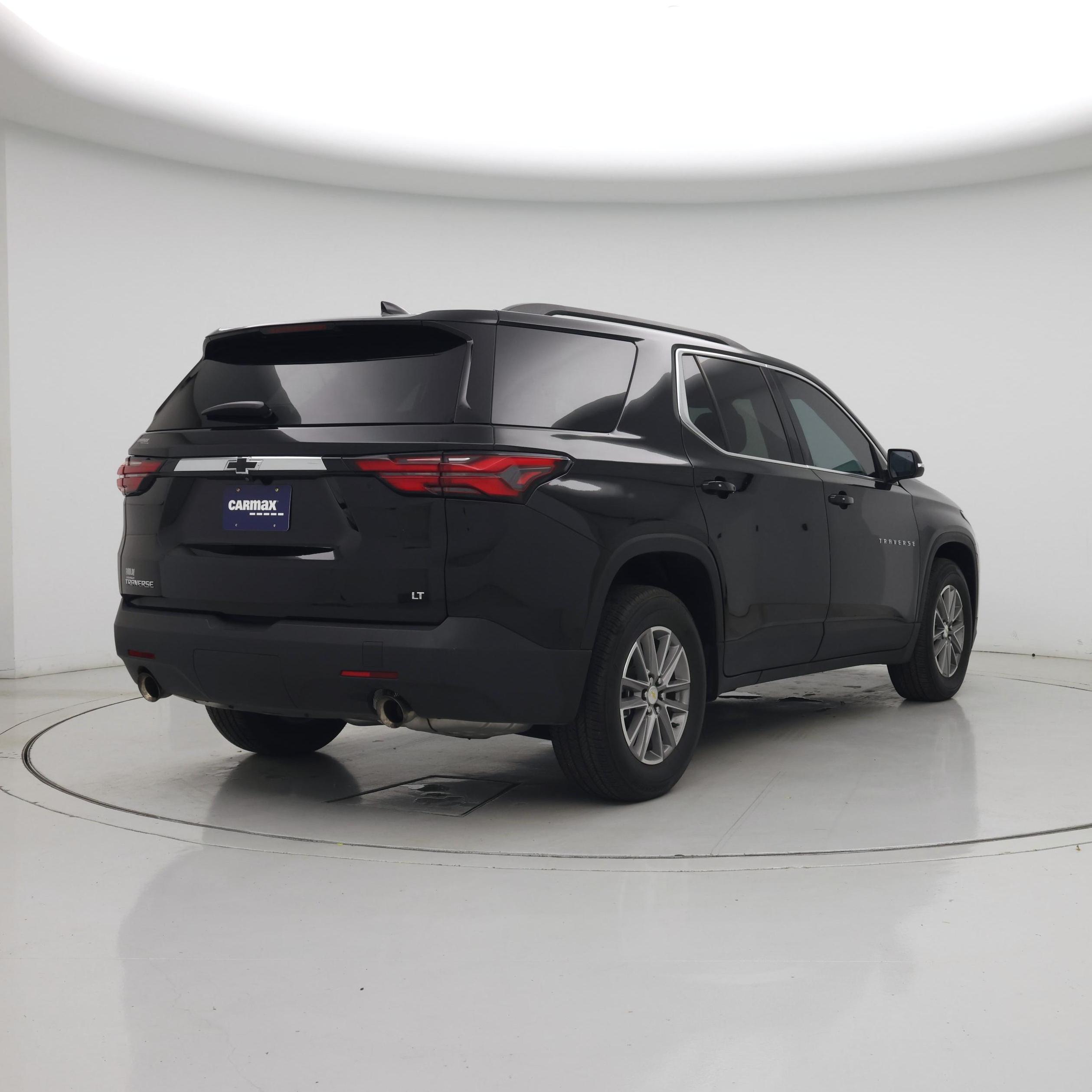 Thumbnail: 2023 Chevrolet Traverse - 8