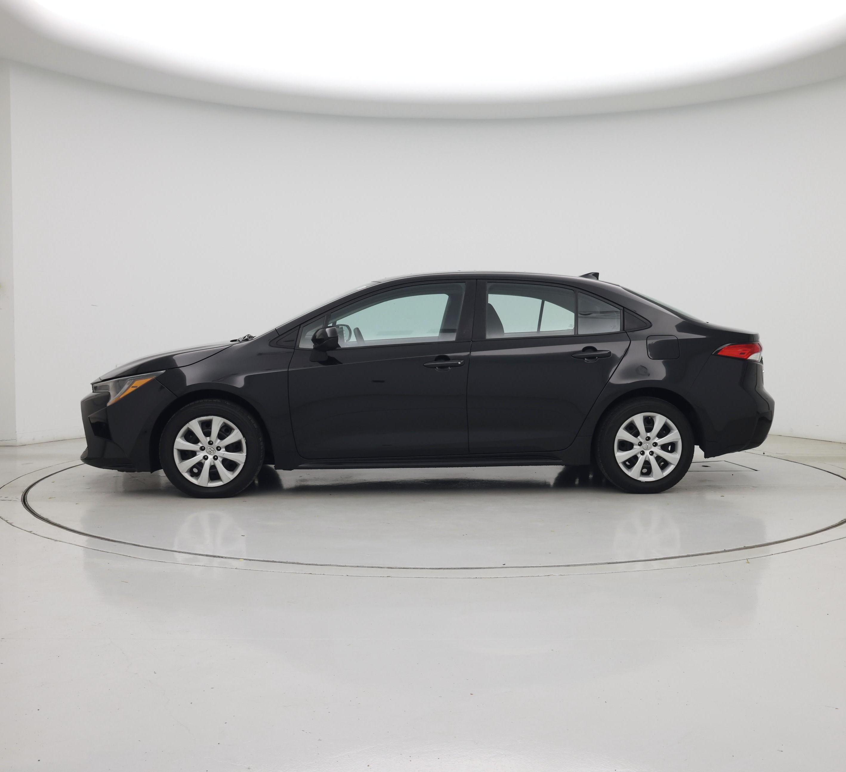Thumbnail: 2022 Toyota Corolla - 3