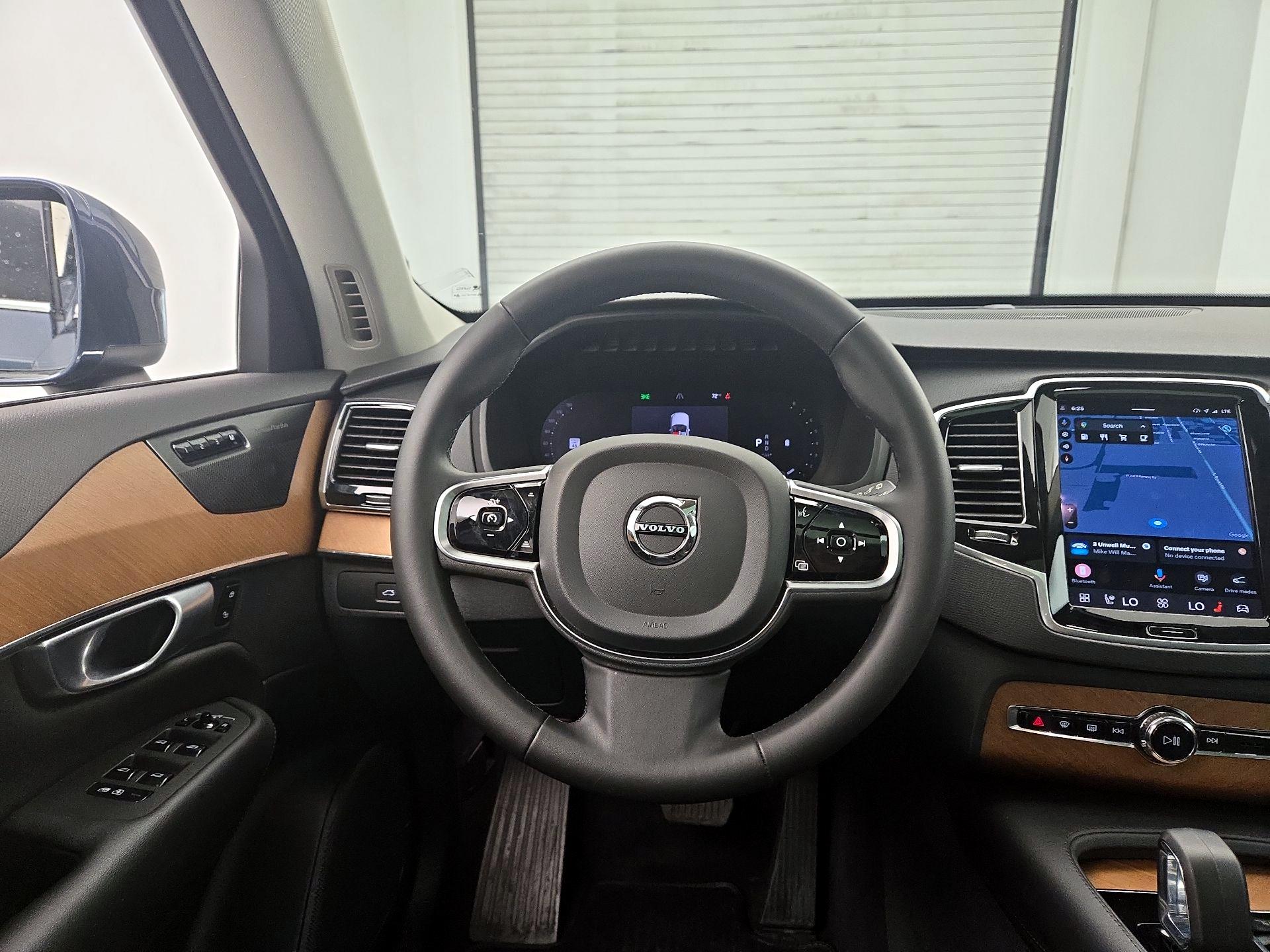 Thumbnail: 2024 Volvo XC90 - 10