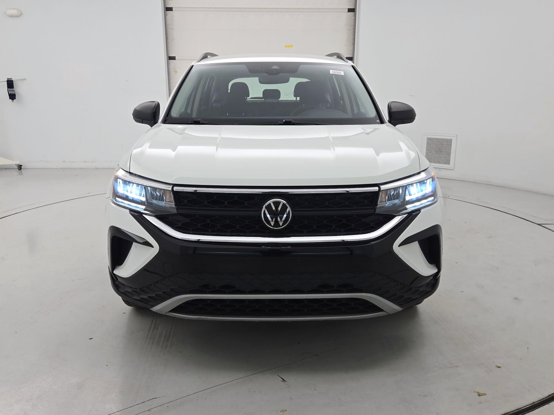 Thumbnail: 2024 Volkswagen Taos - 2