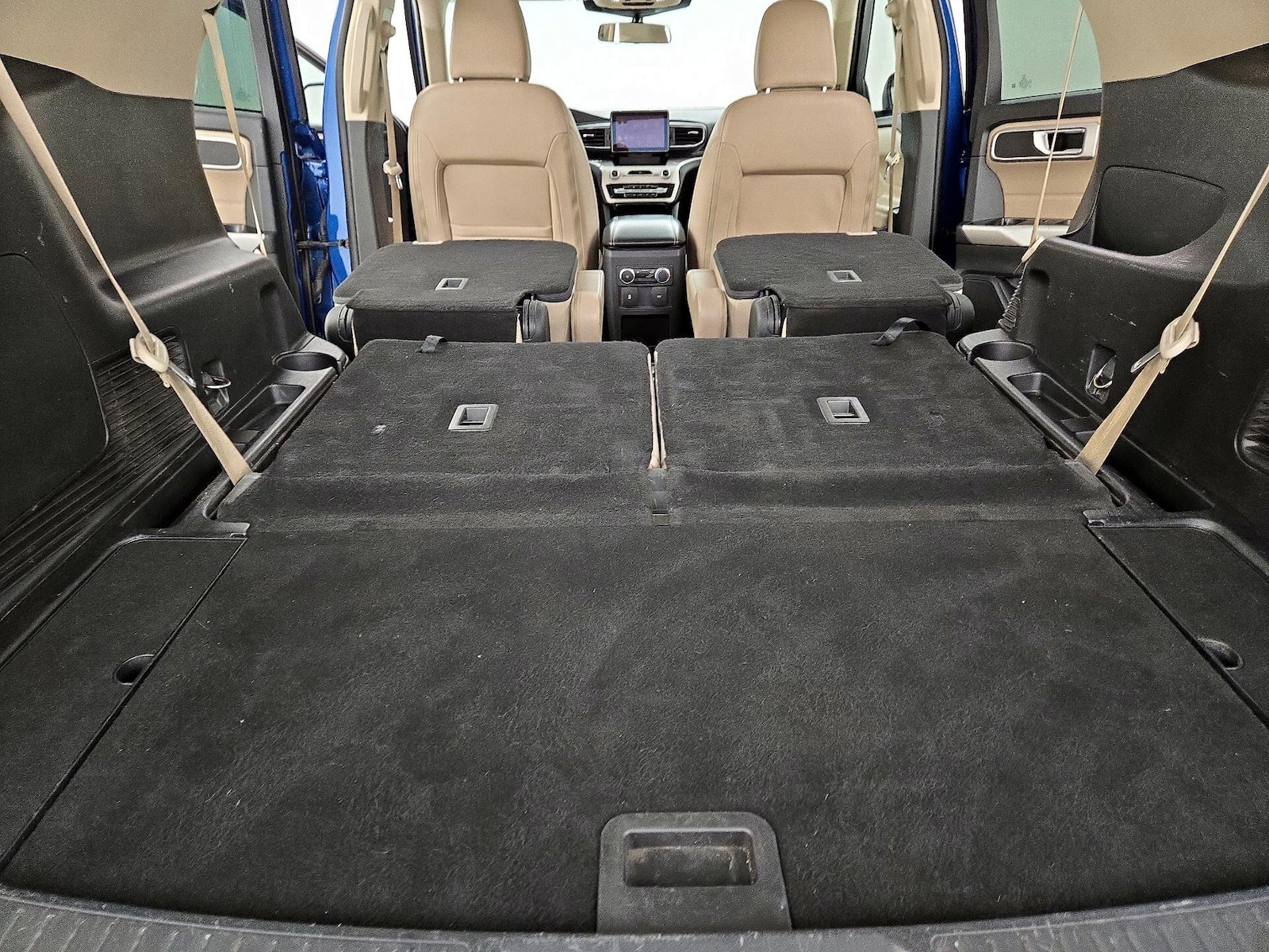 2021 Ford Explorer XLT - Photo 23