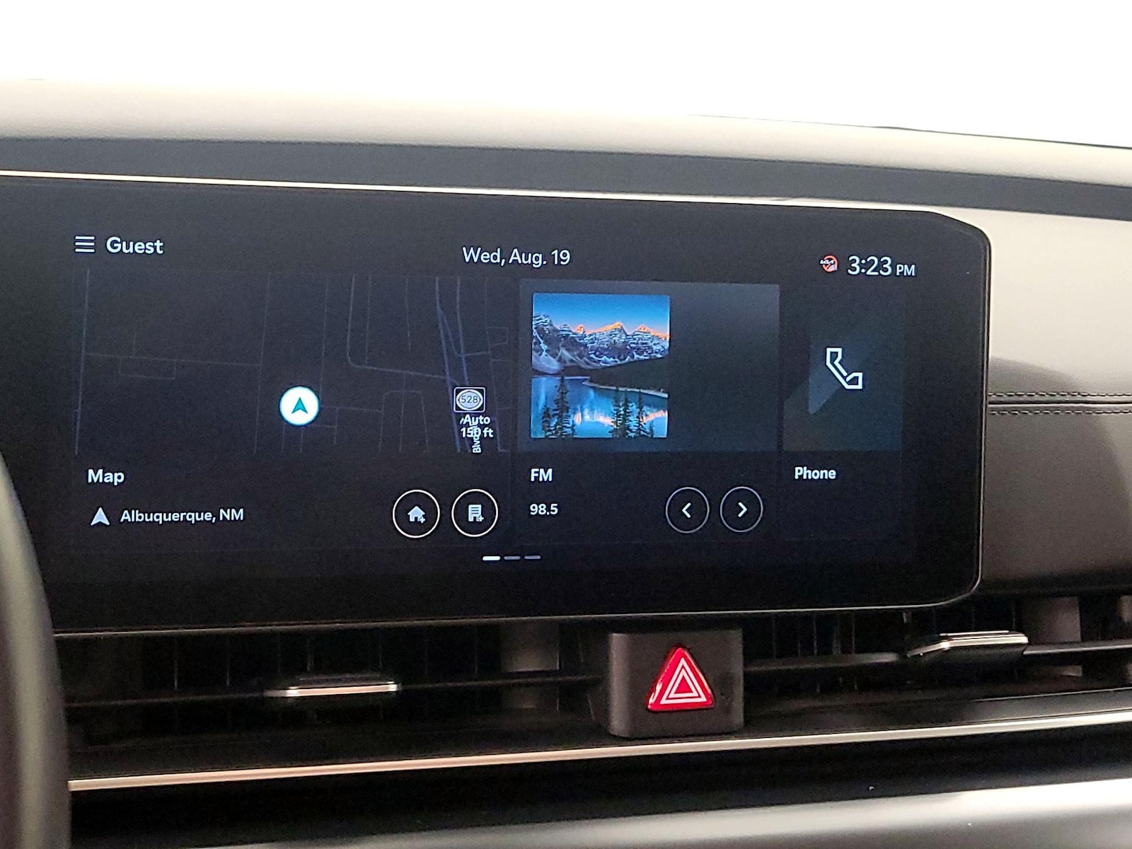 2025 Kia Carnival LXS - Photo 14