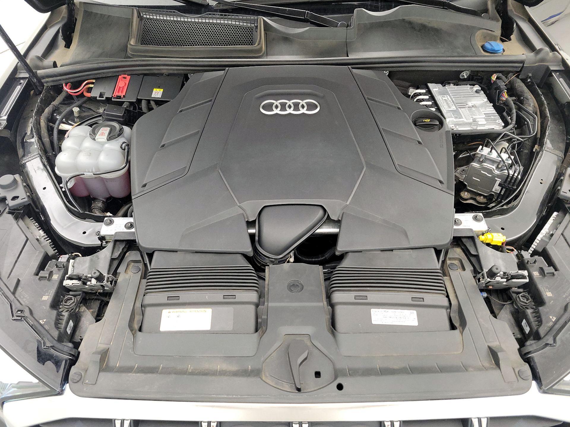 Thumbnail: 2025 Audi Q7 - 18