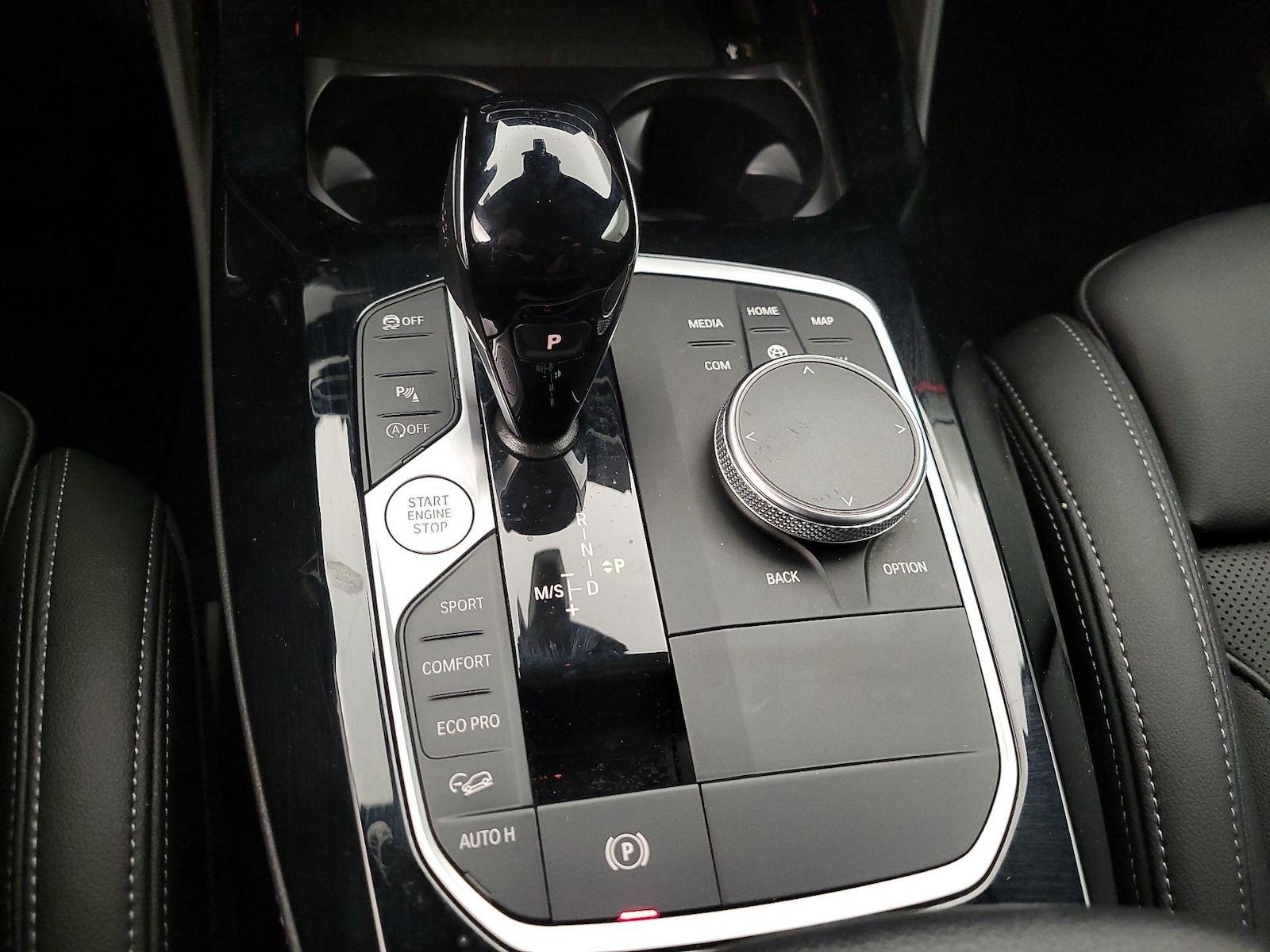 2023 BMW X4 30i - Photo 19
