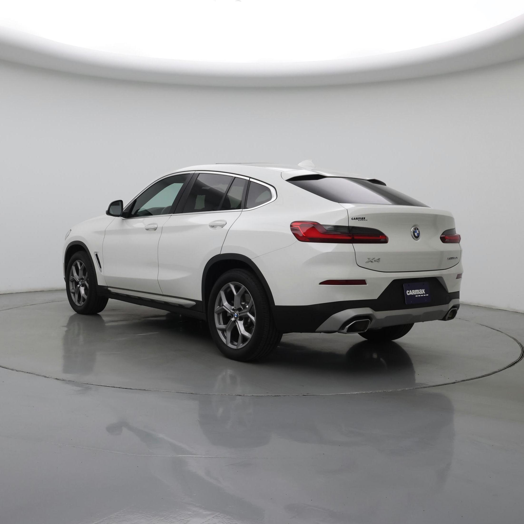 Thumbnail: 2023 BMW X4 - 2