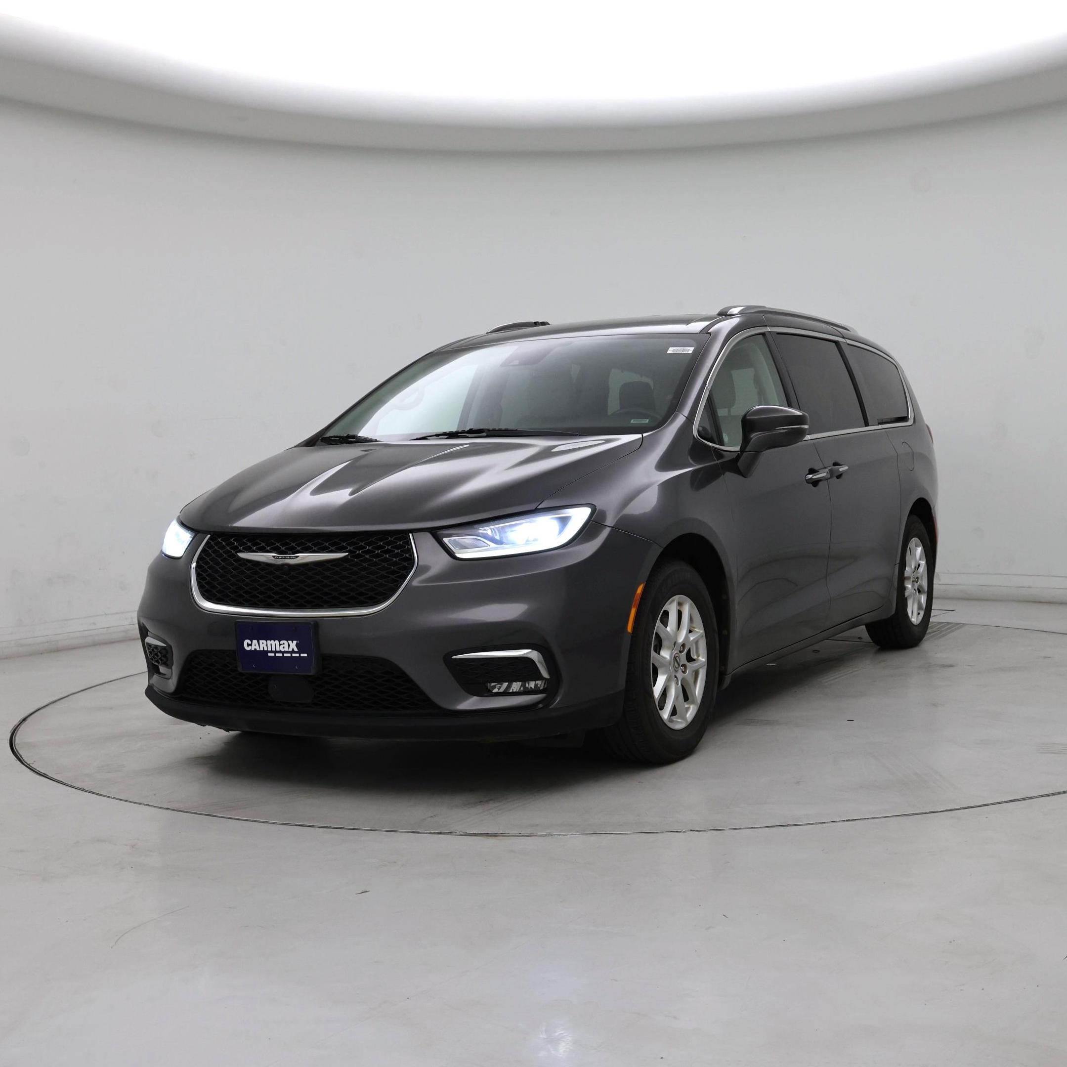 Thumbnail: 2021 Chrysler Pacifica - 4